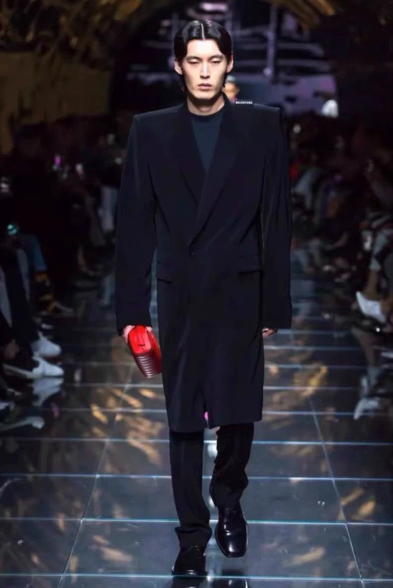 Balenciaga Balenciaga shoulder logo padded silk coat-2506 Size US M / EU 48-50 / 2 - 7 Thumbnail