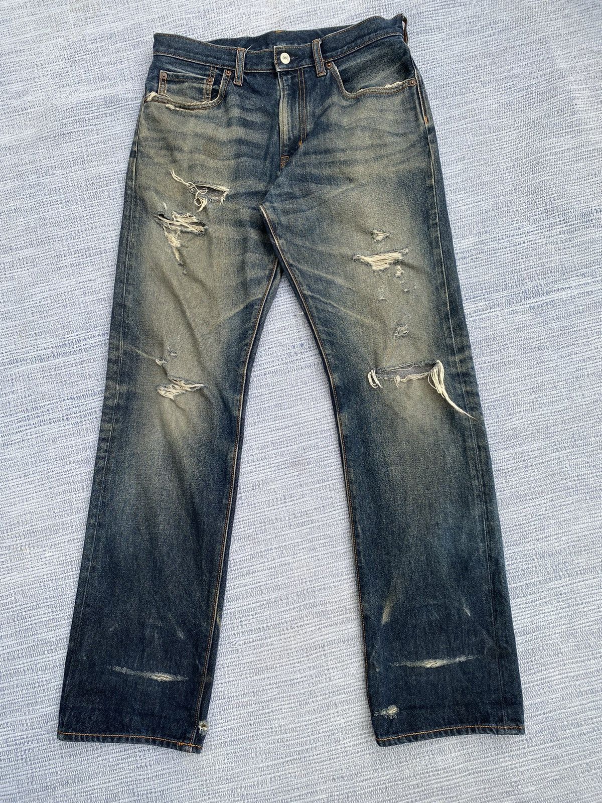 image of Uniqlo Gu Jeans Worned Denim in Blue, Men's (Size 31)