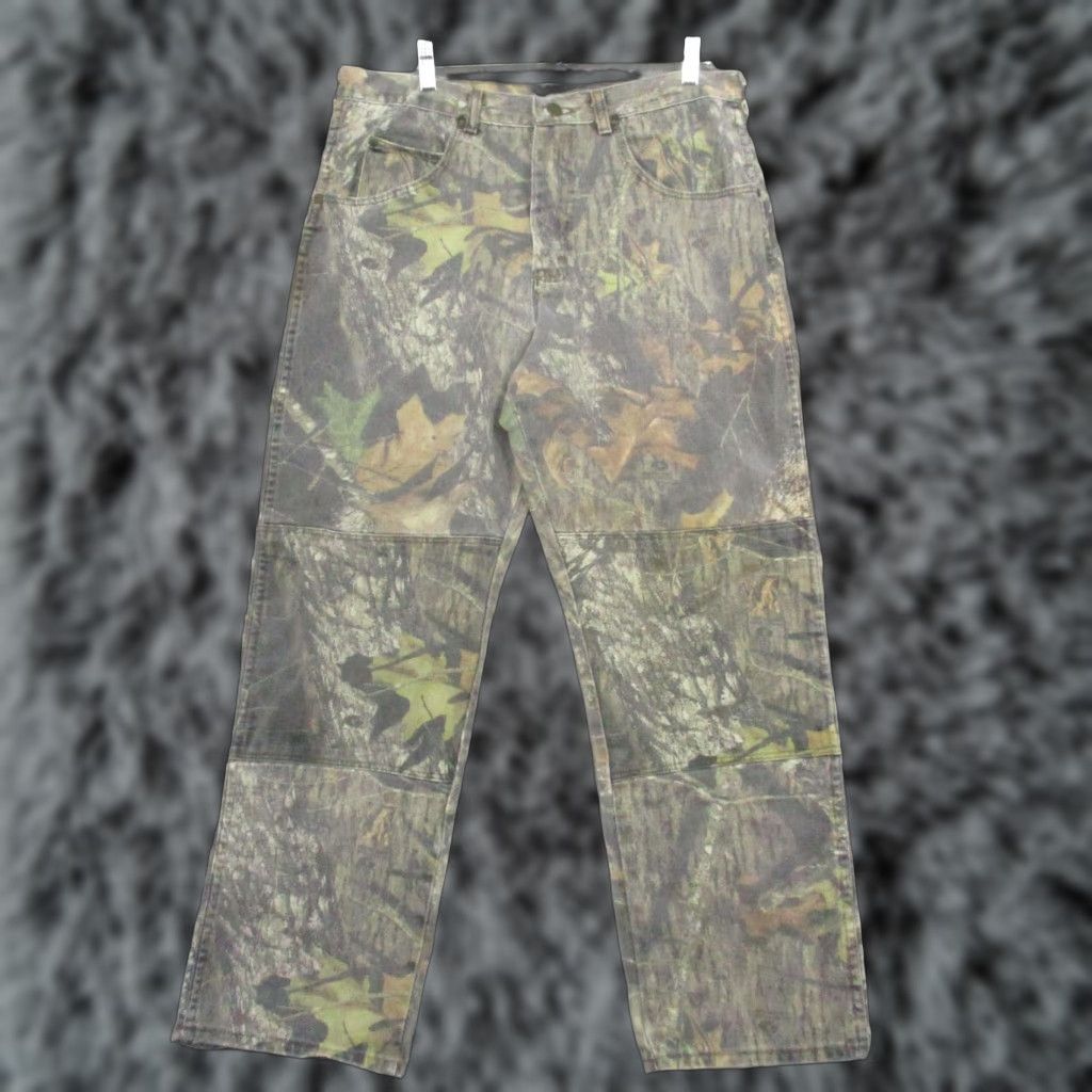 Wrangler VINTAGE Wrangler Jeans Mens 34x30 Camouflage Camo Hunting Double Knee Workwear Outdoor Denim Cotton Jeans Mens 34x30 Camouflage Size US 34 / EU 50 - 1 Thumbnail