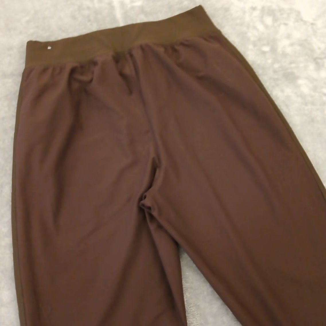 Old Navy Old Navy Powersoft Ankle Pants Womens Large Brown Pull On Pockets 30x26 Size 36" / US 14 / IT 50 - 7 Thumbnail