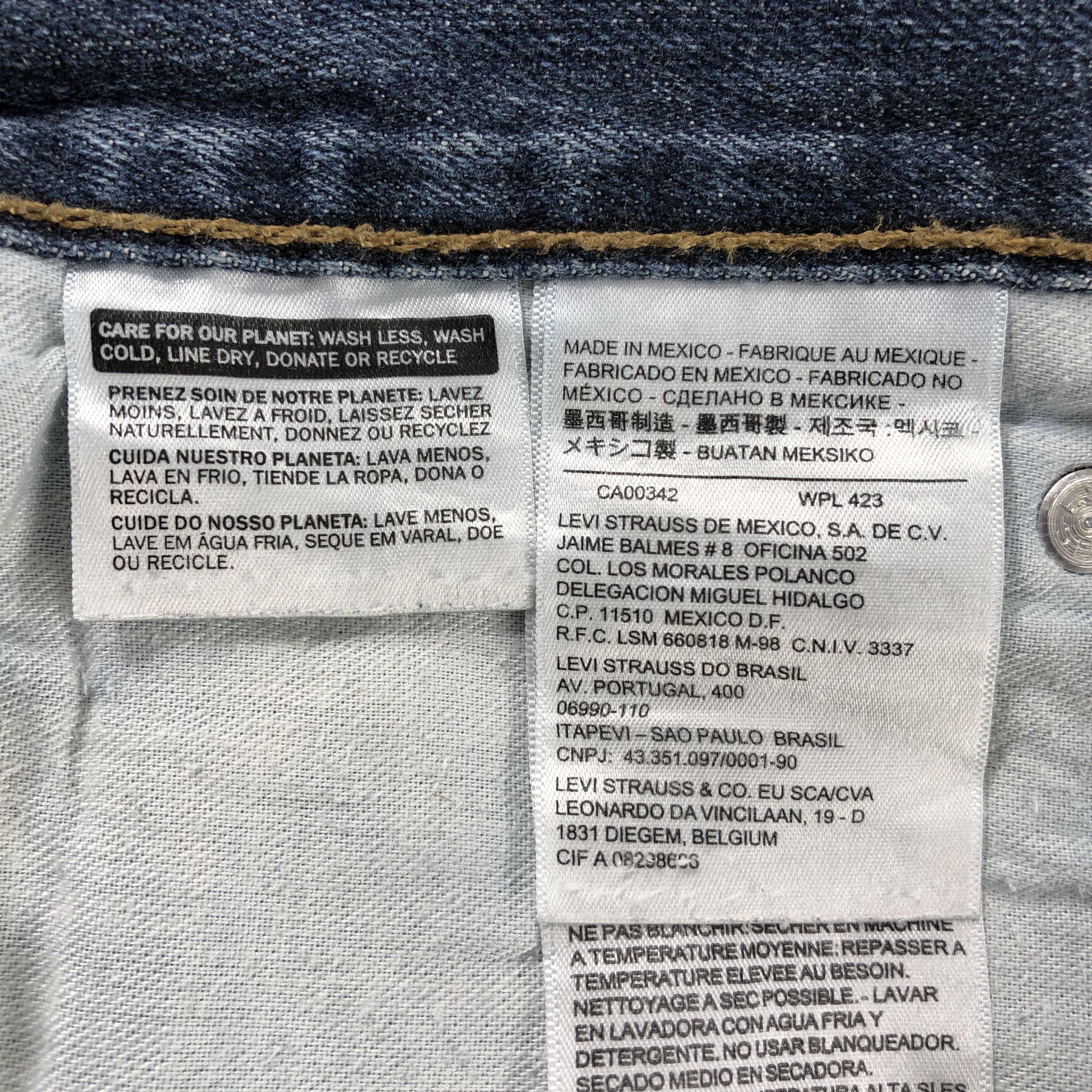 Levi's Vintage Blue Wash Levis 514 Jeans-J2586 Size US 33 - 11 Thumbnail