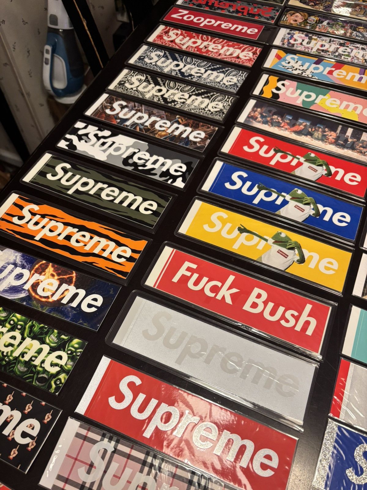 Supreme RARE Supreme Box Logo Sticker Collection Size ONE SIZE - 3 Thumbnail