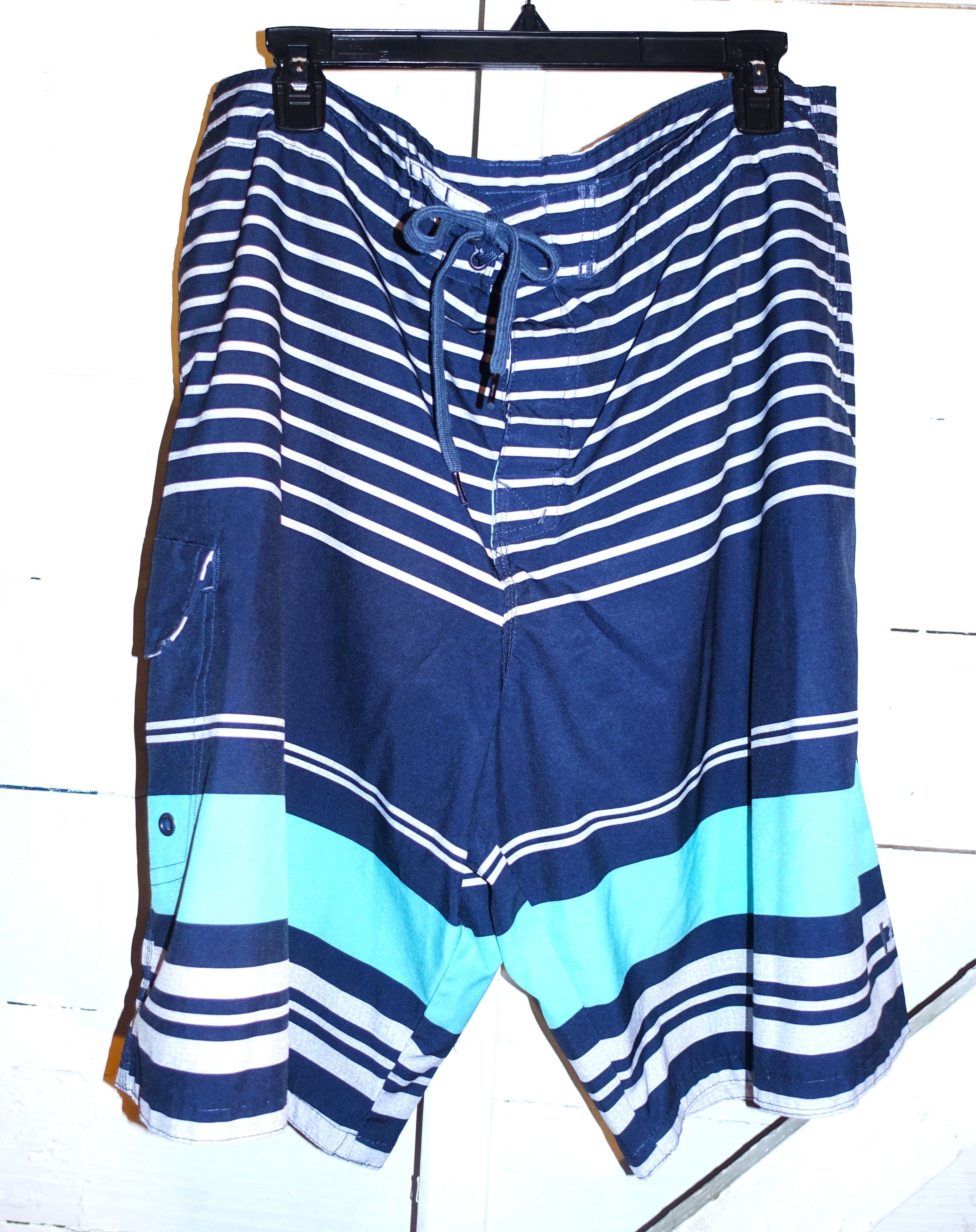 Other Amplify Blue Striped Board Shorts XL Size US 38 / EU 54 - 3 Thumbnail