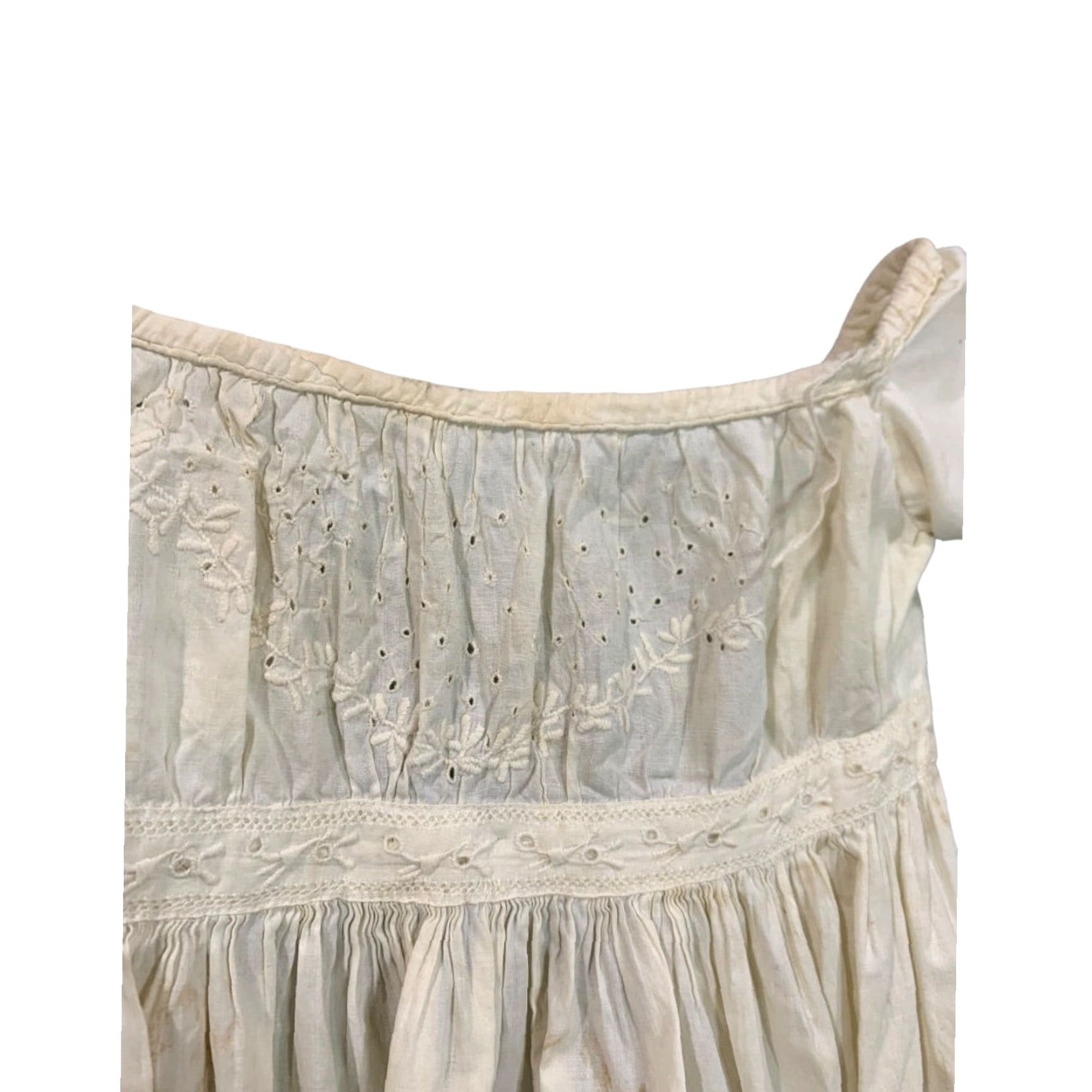 Vintage VINTAGE Victorian Girls Gown Eyelet Embroidery Lace Trim 1800s White Dress Girls Size ONE SIZE - 5 Thumbnail