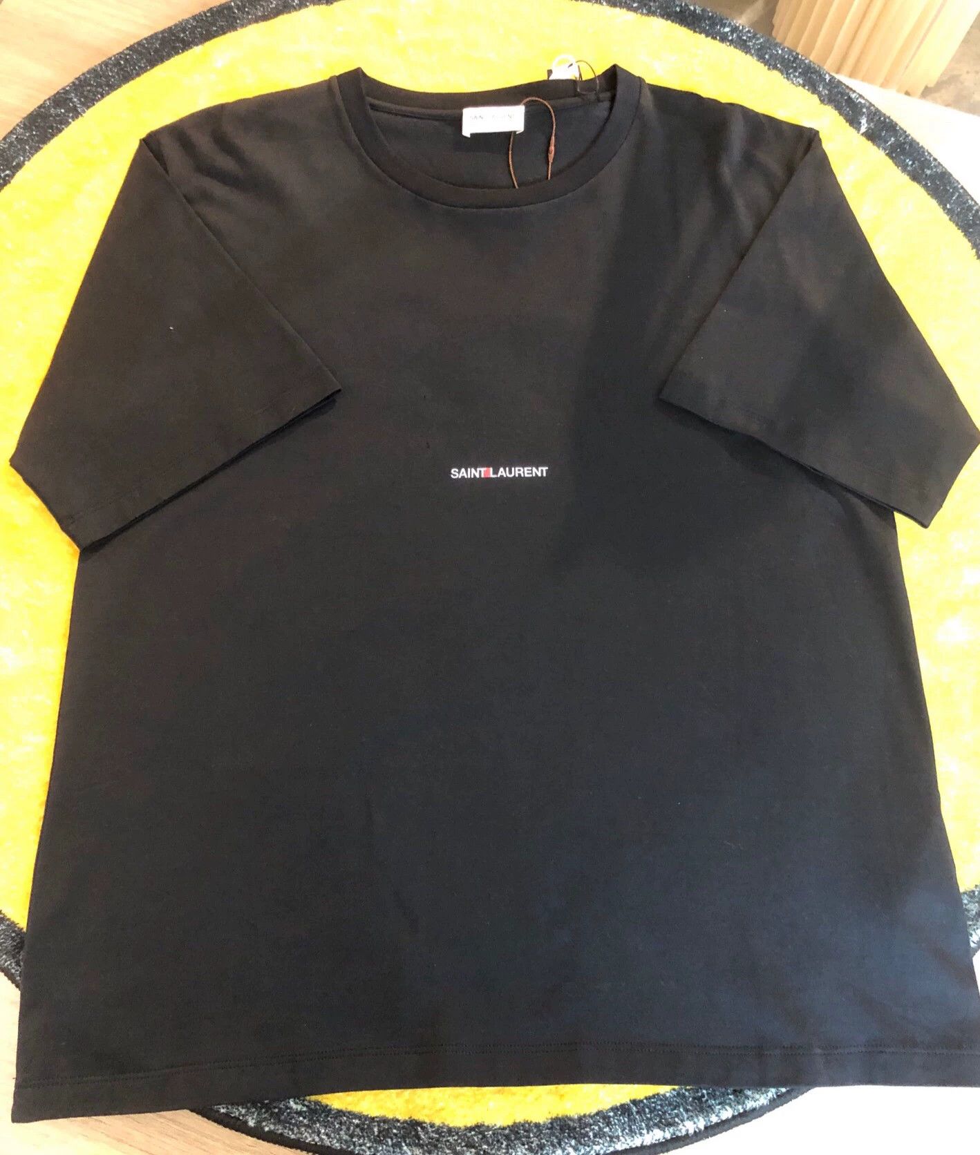 Saint Laurent Paris Saint Laurent Paris Basic logo short sleeved shirt Size US L / EU 52-54 / 3 - 1 Thumbnail