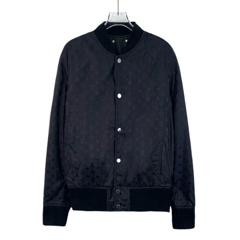 Louis Vuitton Louis Vuitton Black logo dark full print sheepskin leather Size US S / EU 44-46 / 1 - 1 Thumbnail