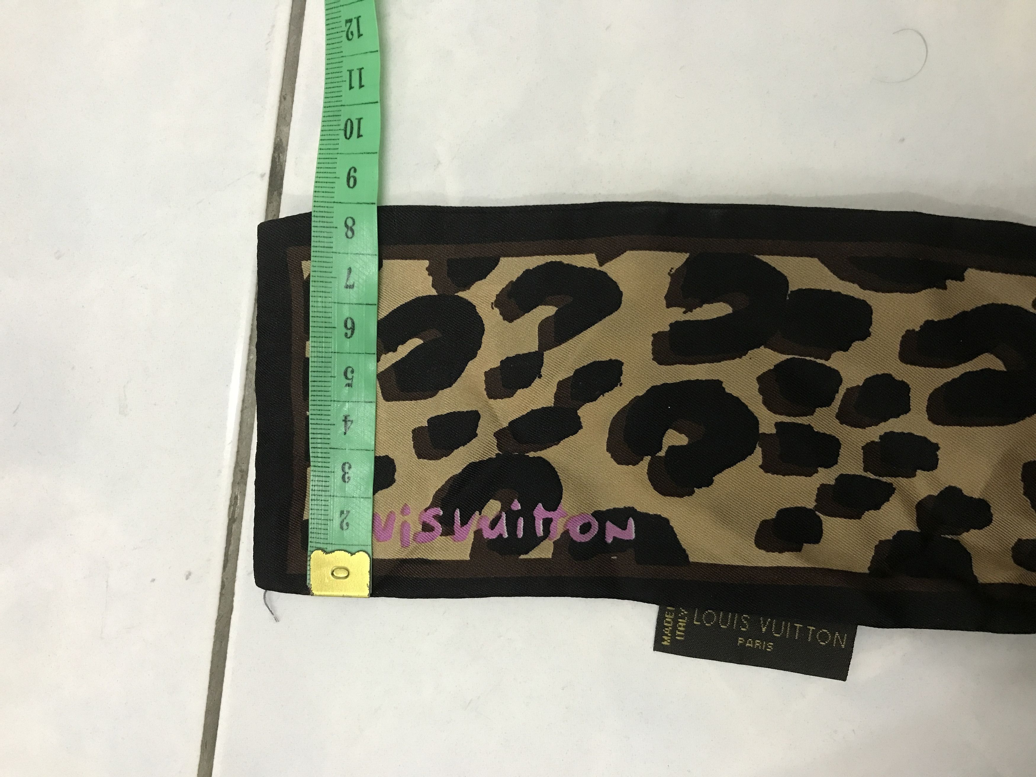 Louis Vuitton Louis Vuitton silk Bandeau leaopard Size ONE SIZE - 4 Thumbnail