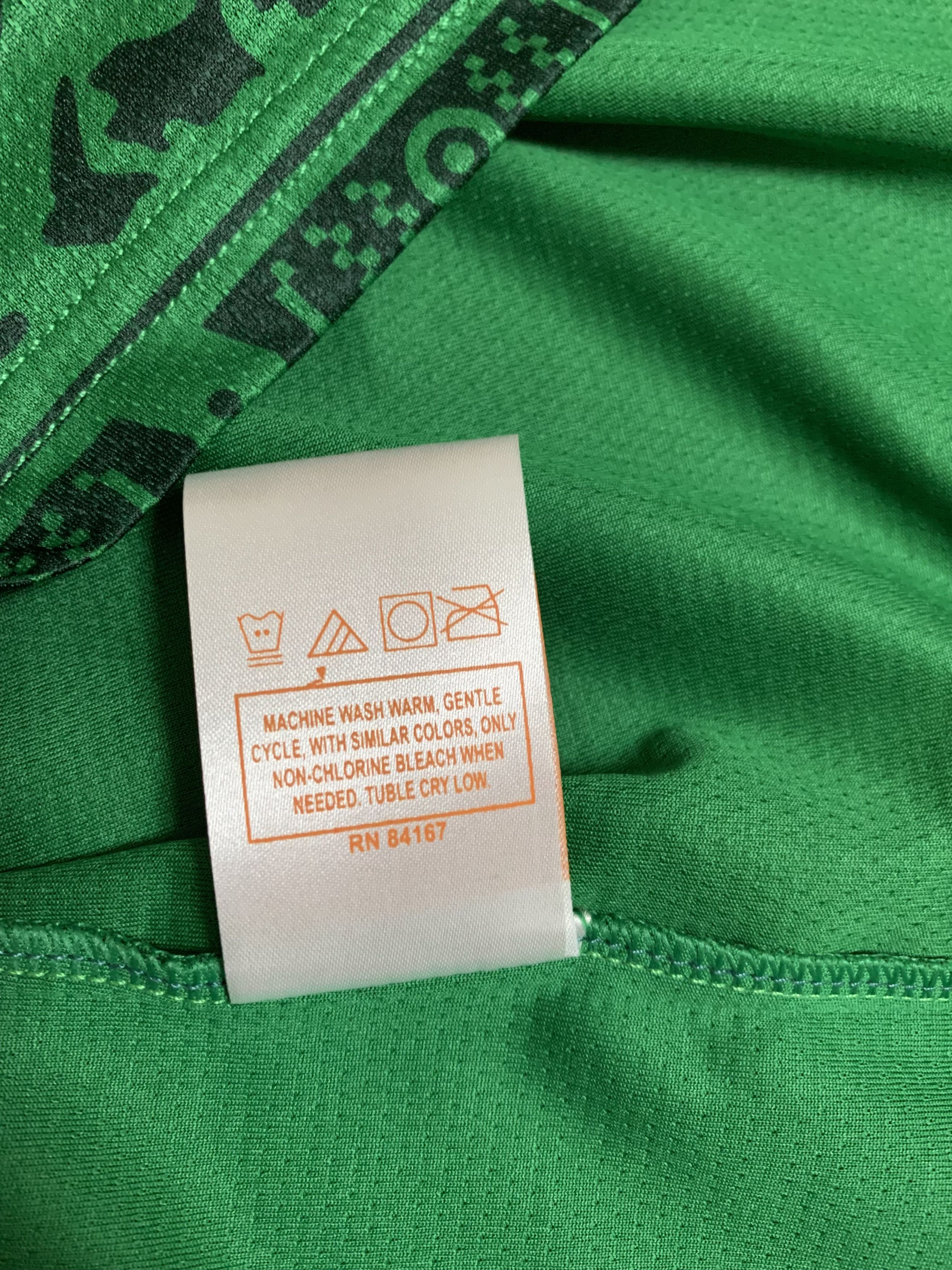 Puma × Vintage Cameroun Jersey 2014 Fifa World Cup Puma T Shirt Rare Size US S / EU 44-46 / 1 - 14 Thumbnail