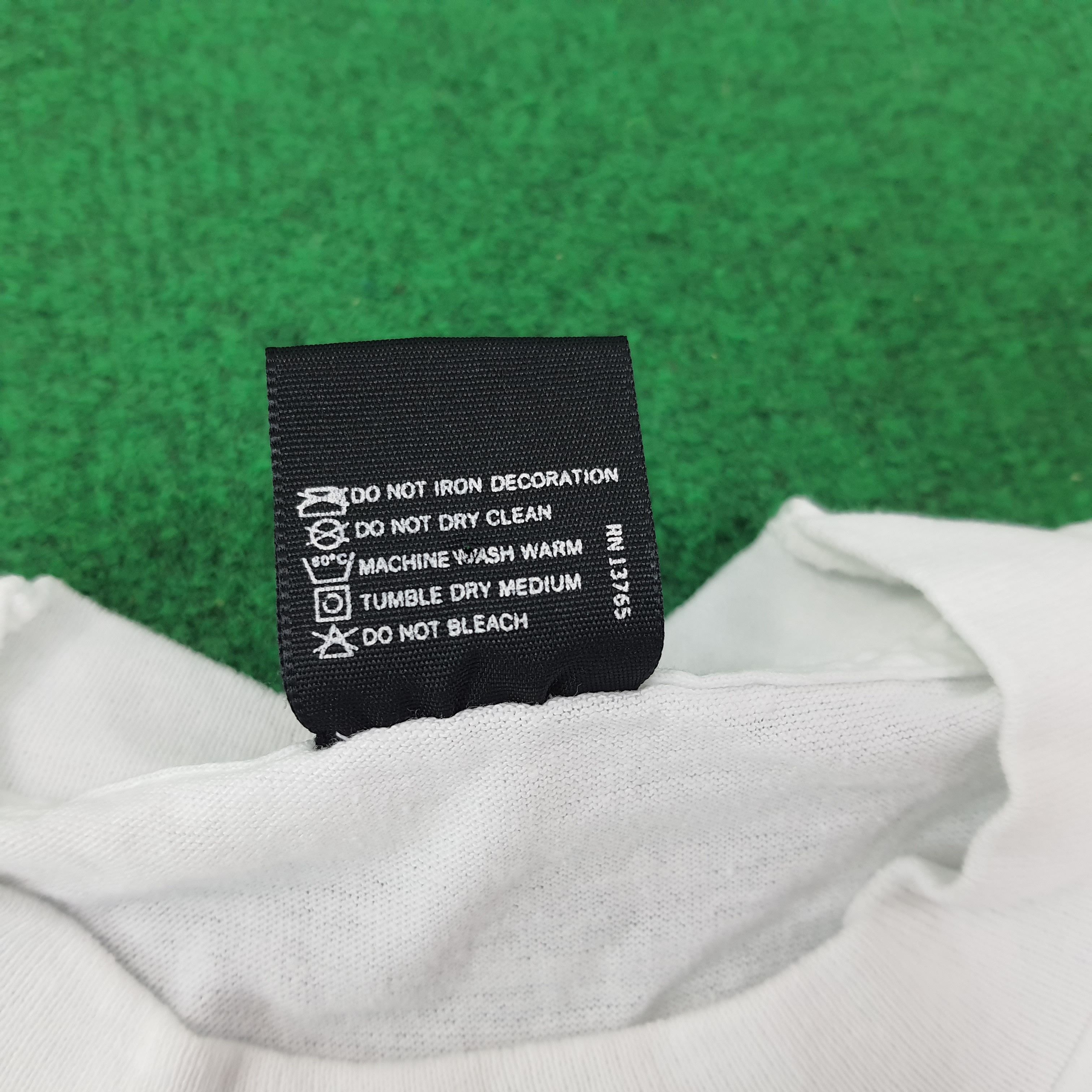 Vintage Vintage Master Card Master the Possibilities Tshirt C249N76 Size US S / EU 44-46 / 1 - 6 Thumbnail