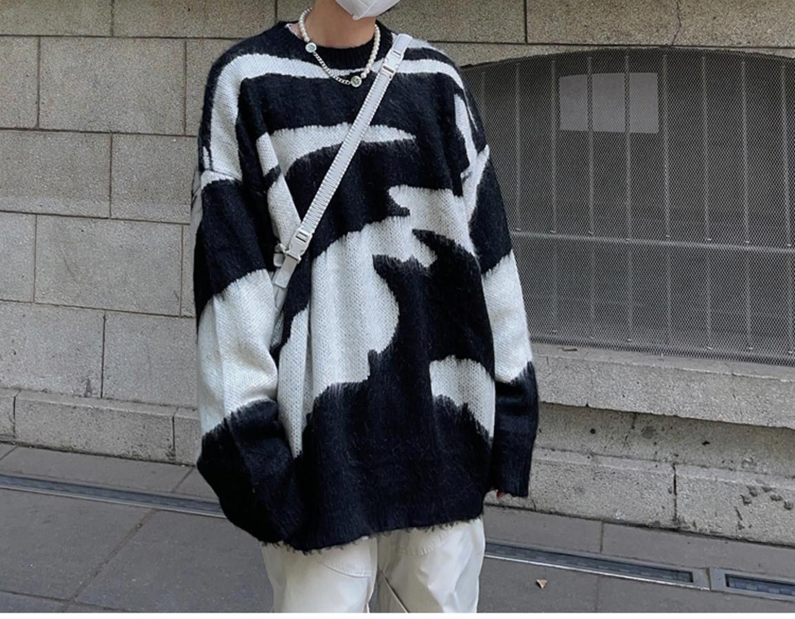 Vintage Patterned Oversized Black and White Sweater Size US L / EU 52-54 / 3 - 1 Thumbnail