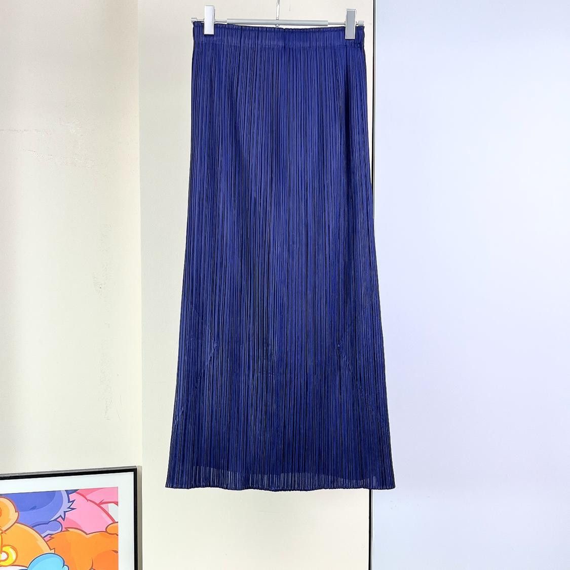 Pleats Please Issey Miyake Pleats Please Issey Miyake Pleated Midi Skirt Size 26 Size 26" / US 2 / IT 38 - 1 Thumbnail