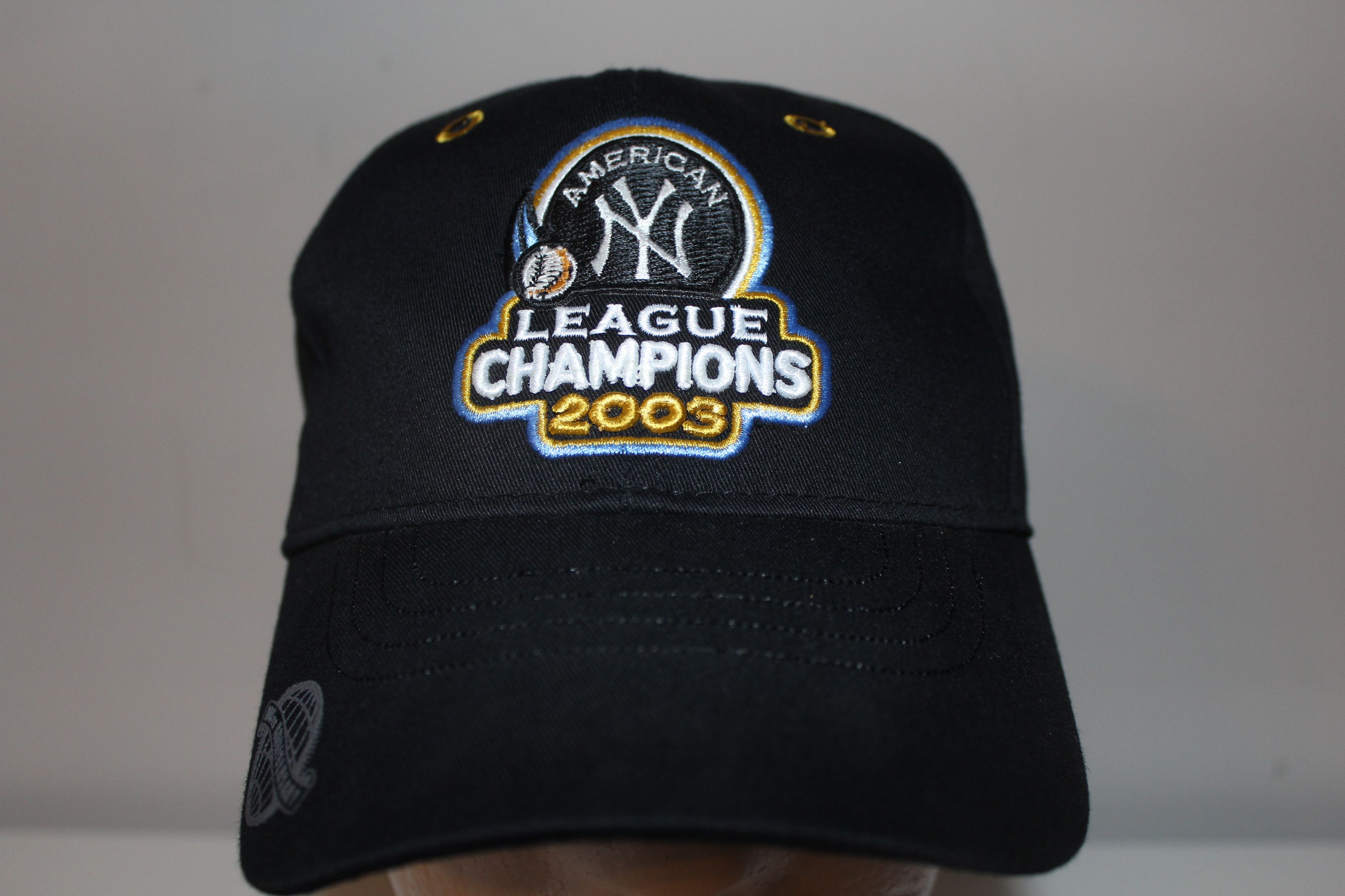 New York Yankees New York Yankees 2003 American League Champions Baseball Cap Size ONE SIZE - 2 Thumbnail