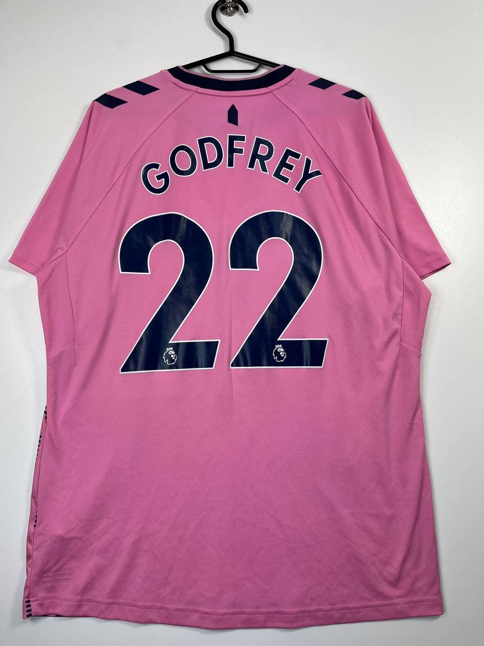 Other Everton FC Away Pink Jersey 2022/23 Godfrey #22 Hummel XL Size US XL / EU 56 / 4 - 5 Thumbnail