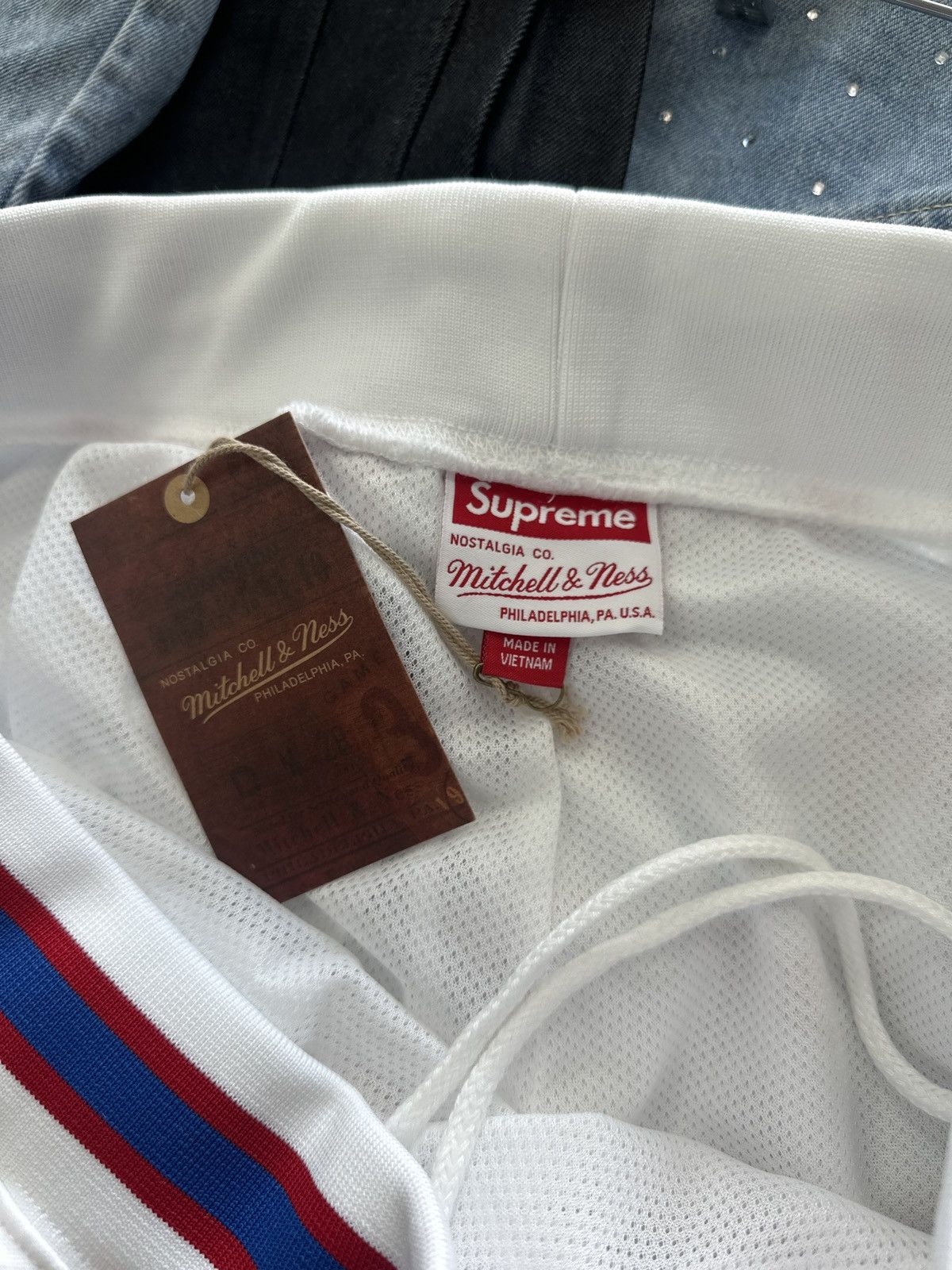 Supreme Supreme Mitchell & Ness Monogram Basketball Short White Size US 34 / EU 50 - 5 Thumbnail