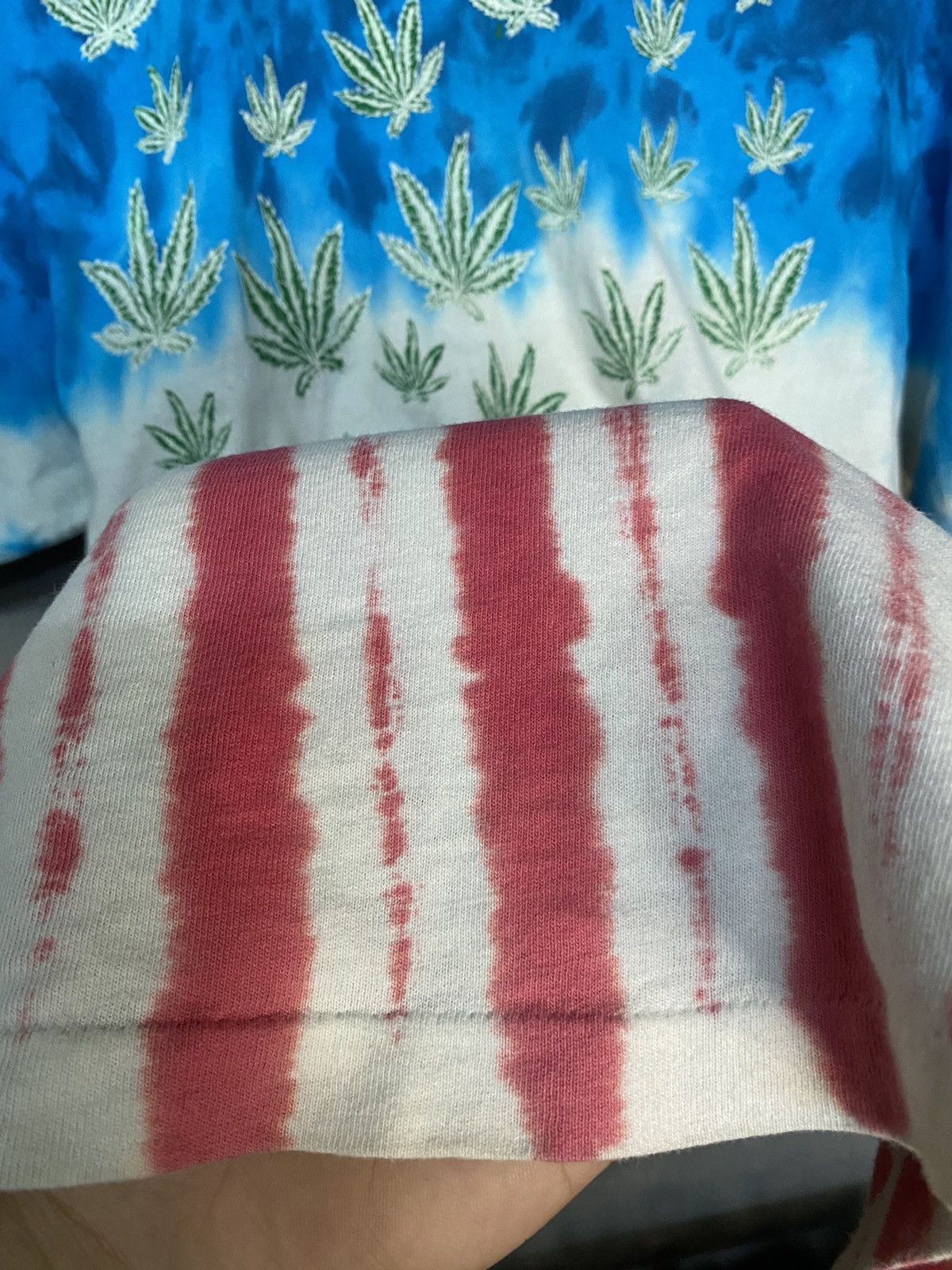 Vintage Vintage Flag Weed Tie Dyie Size US M / EU 48-50 / 2 - 8 Thumbnail
