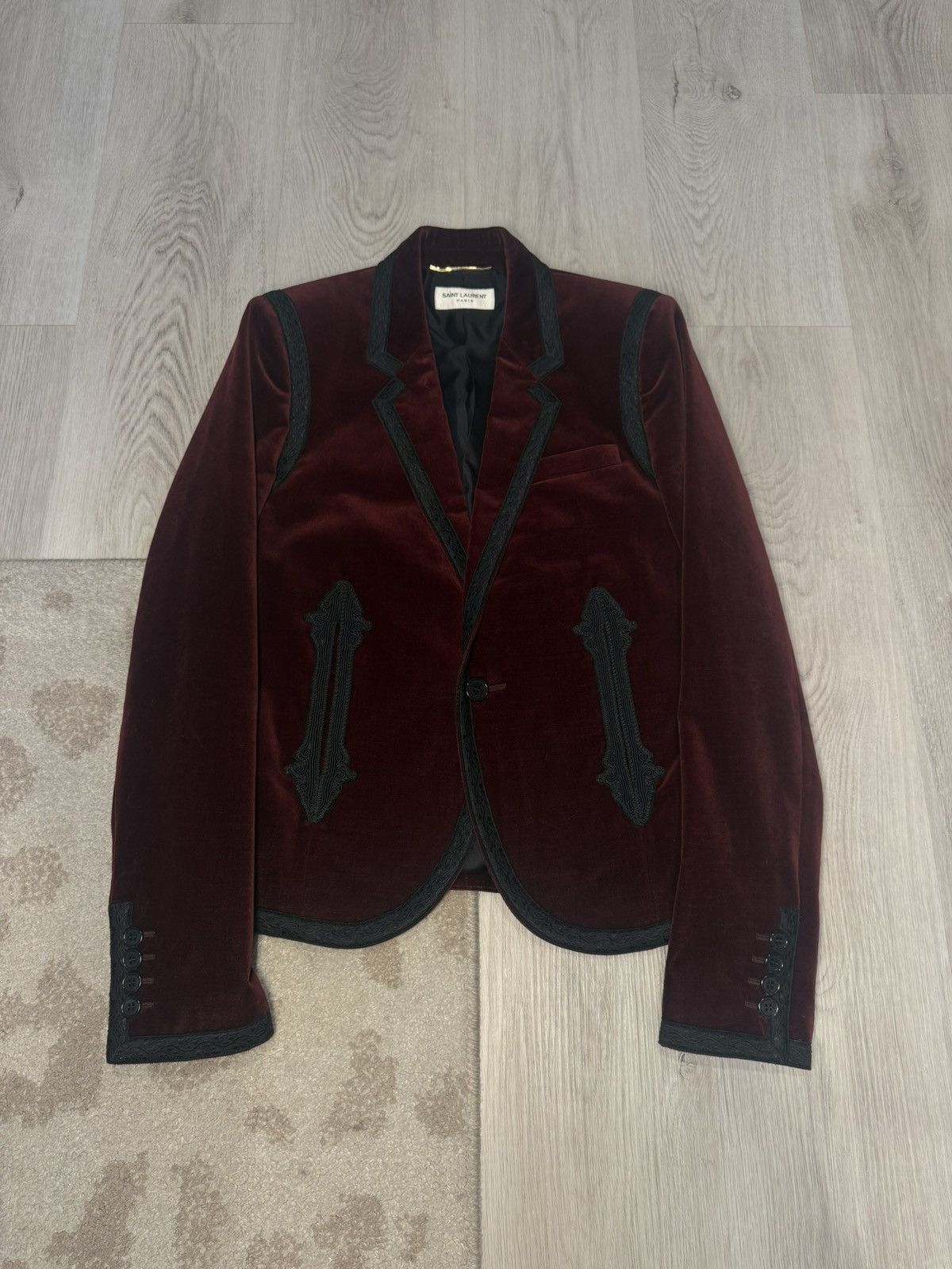 s/s 2018 red velvet black floral trim blazer!!