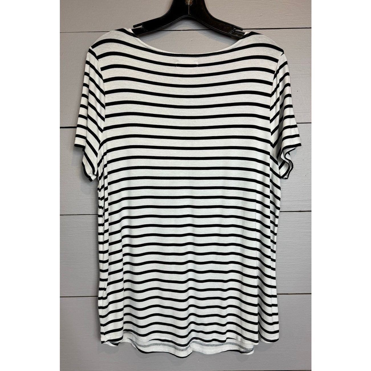 Other Maurices Short Sleeve Top Women's Size 0 Size XL / US 12-14 / IT 48-50 - 2 Thumbnail