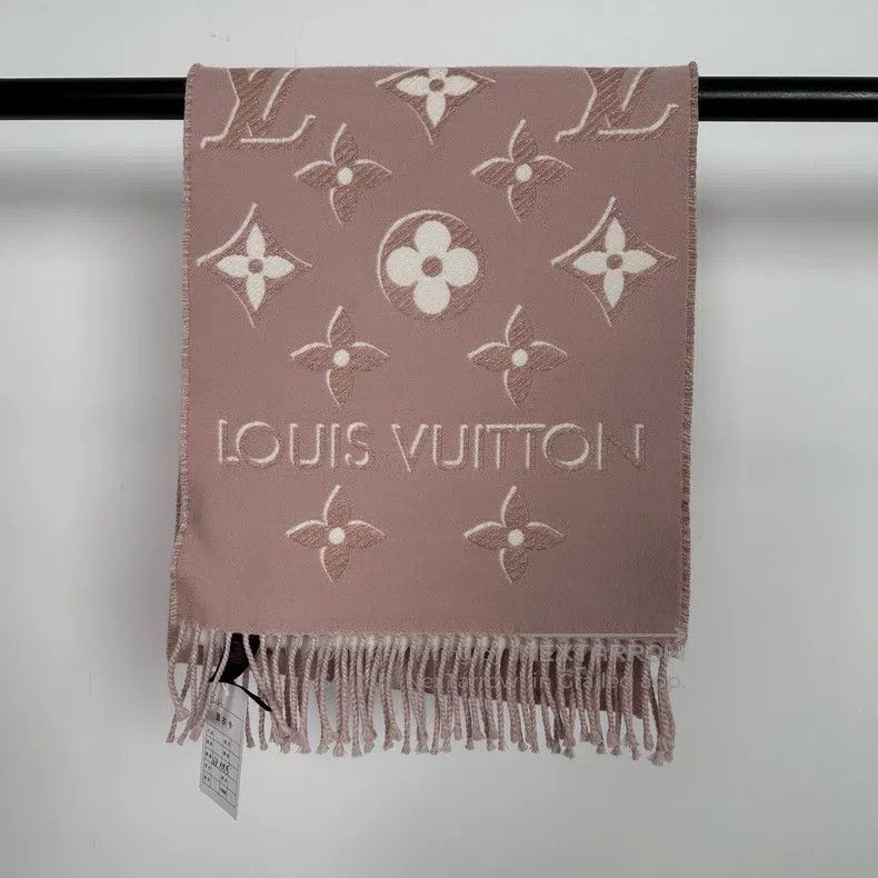 Louis Vuitton Louis Vuitton Pink and white three-flower printed wool sca Size ONE SIZE - 1 Thumbnail