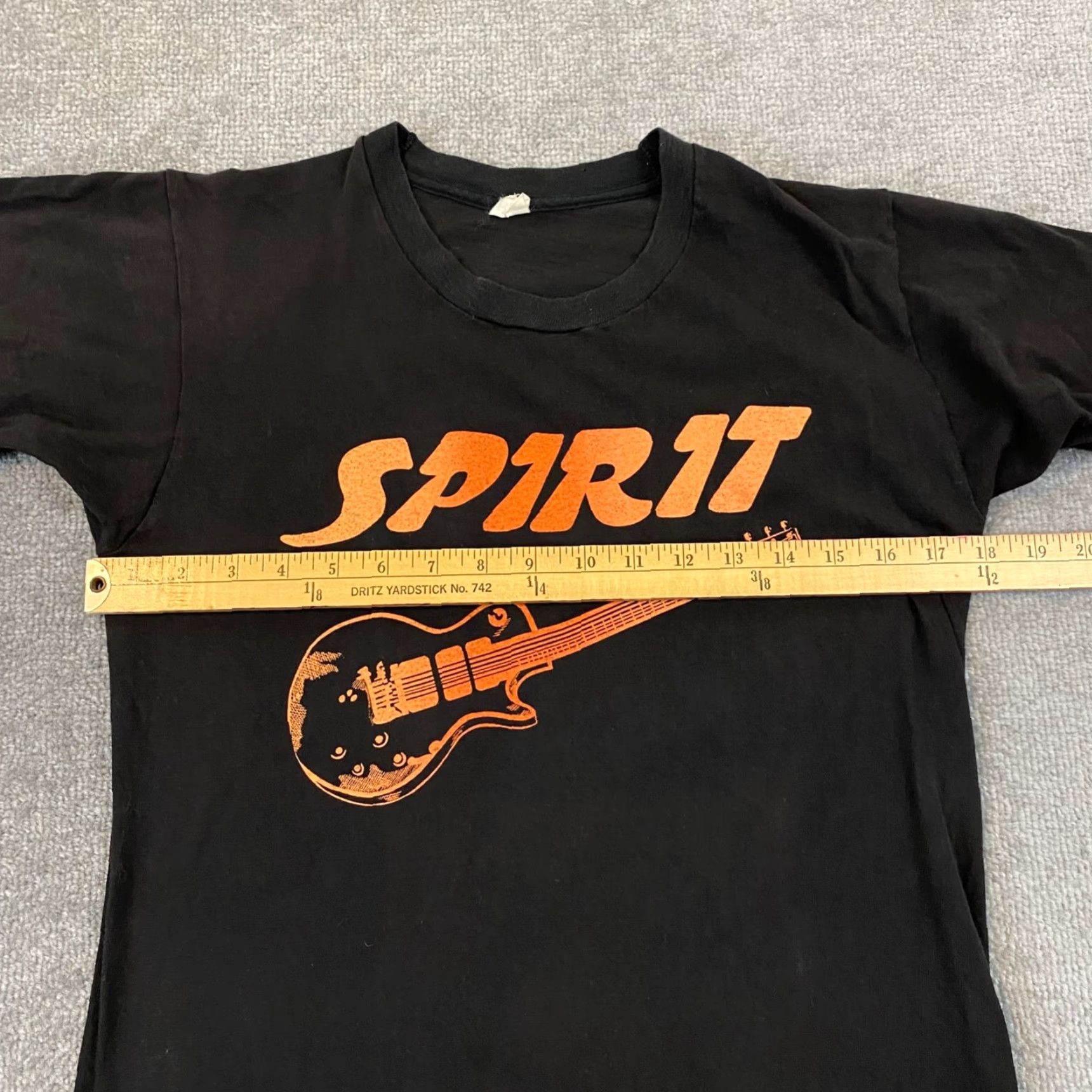 ESPIRIT VINTAGE Spirit Live Shirt Mens Small Black Guitar Sold Out Graphic Tee 90s 80s Size US S / EU 44-46 / 1 - 5 Thumbnail