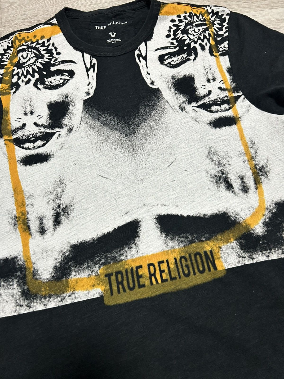 True Religion Vintage True Religion Big logo Rock Face Graphic size XL Size US XL / EU 56 / 4 - 4 Thumbnail