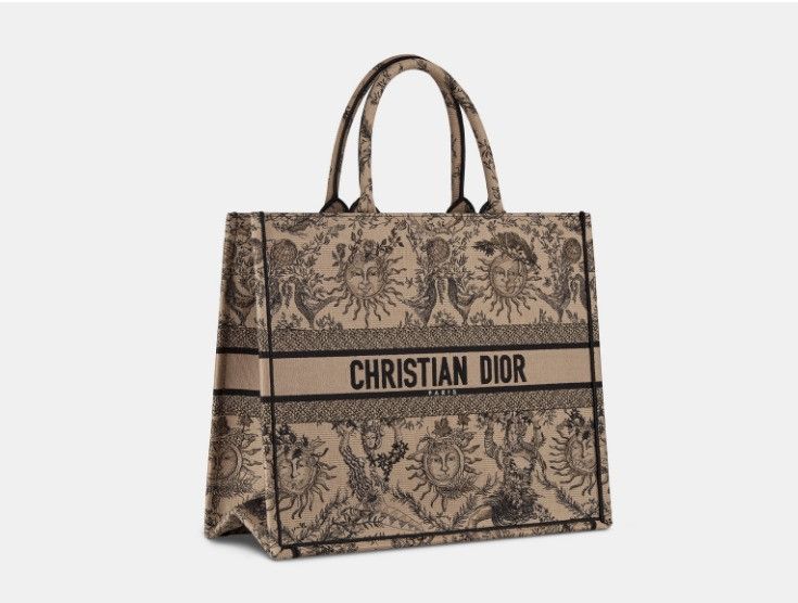 Dior o1w1db10225 Size: OS / M1286ZEC Tote Bag in Beige & Black Size ONE SIZE - 1 Thumbnail
