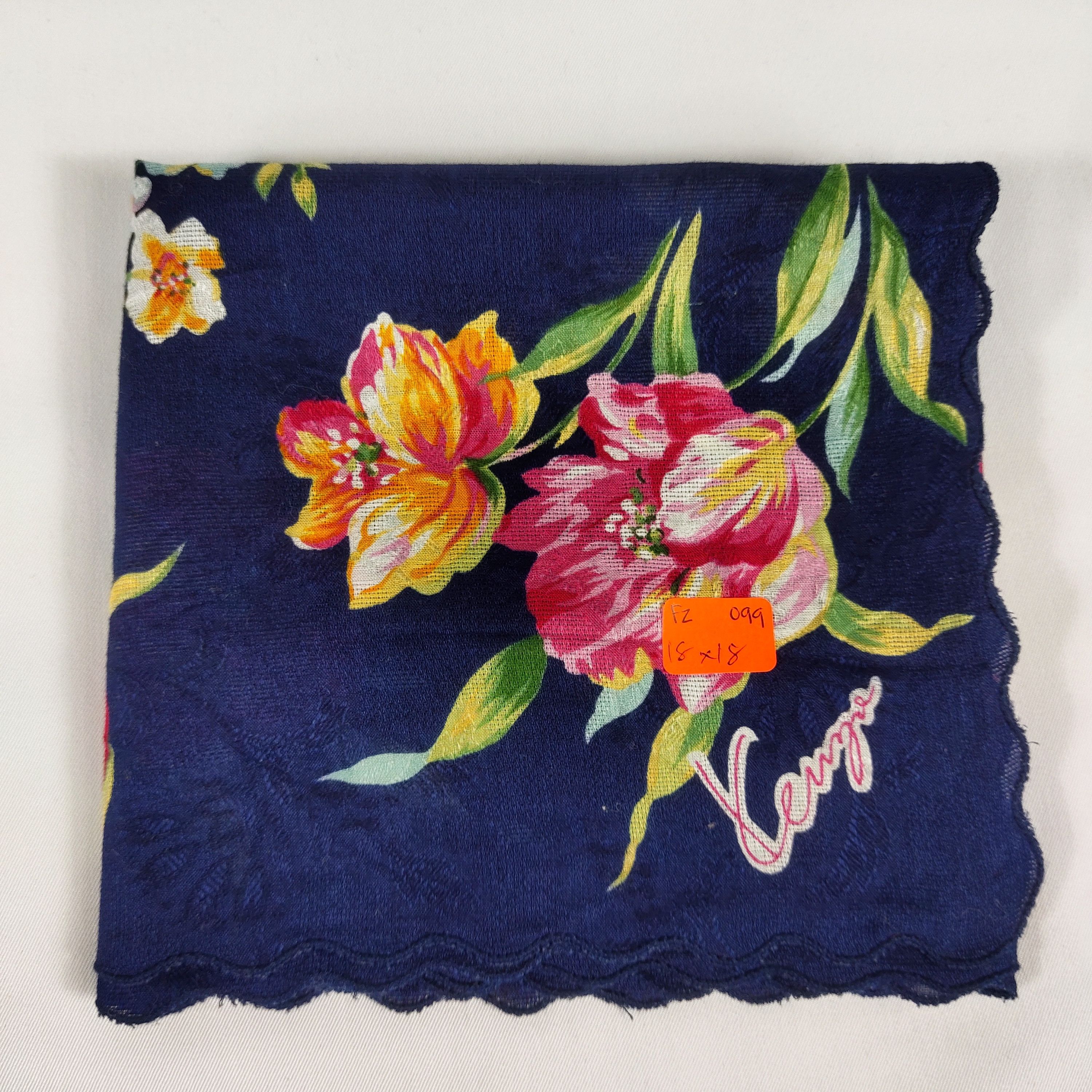 Kenzo × Vintage Kenzo Handkerchief /Neckerchief / Bandana FZ099 Size ONE SIZE - 2 Thumbnail