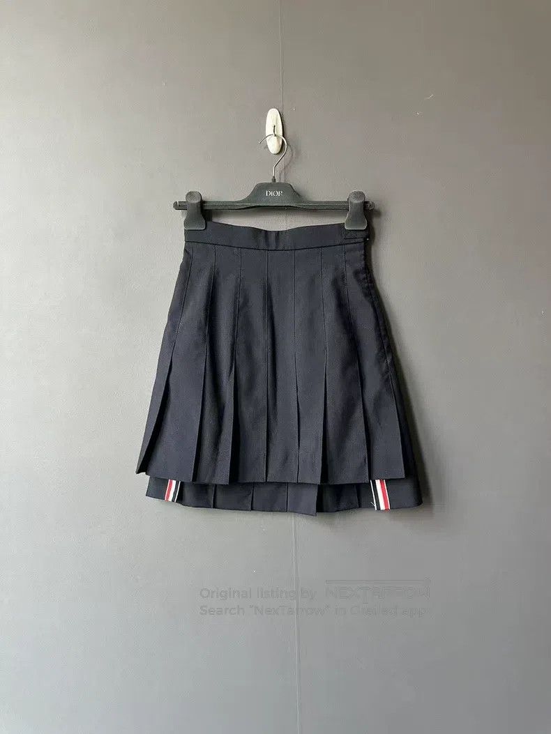 Thom Browne Thom Browne Pleated Skirt Size 25" / US 0 / IT 36 - 1 Thumbnail