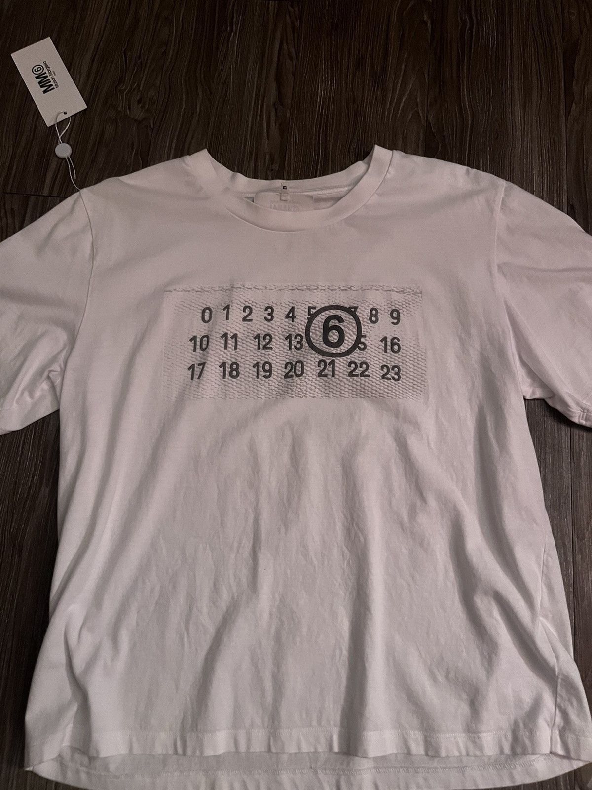 Maison Margiela Maison margiela MM6 numbers tee Size US M / EU 48-50 / 2 - 1 Thumbnail