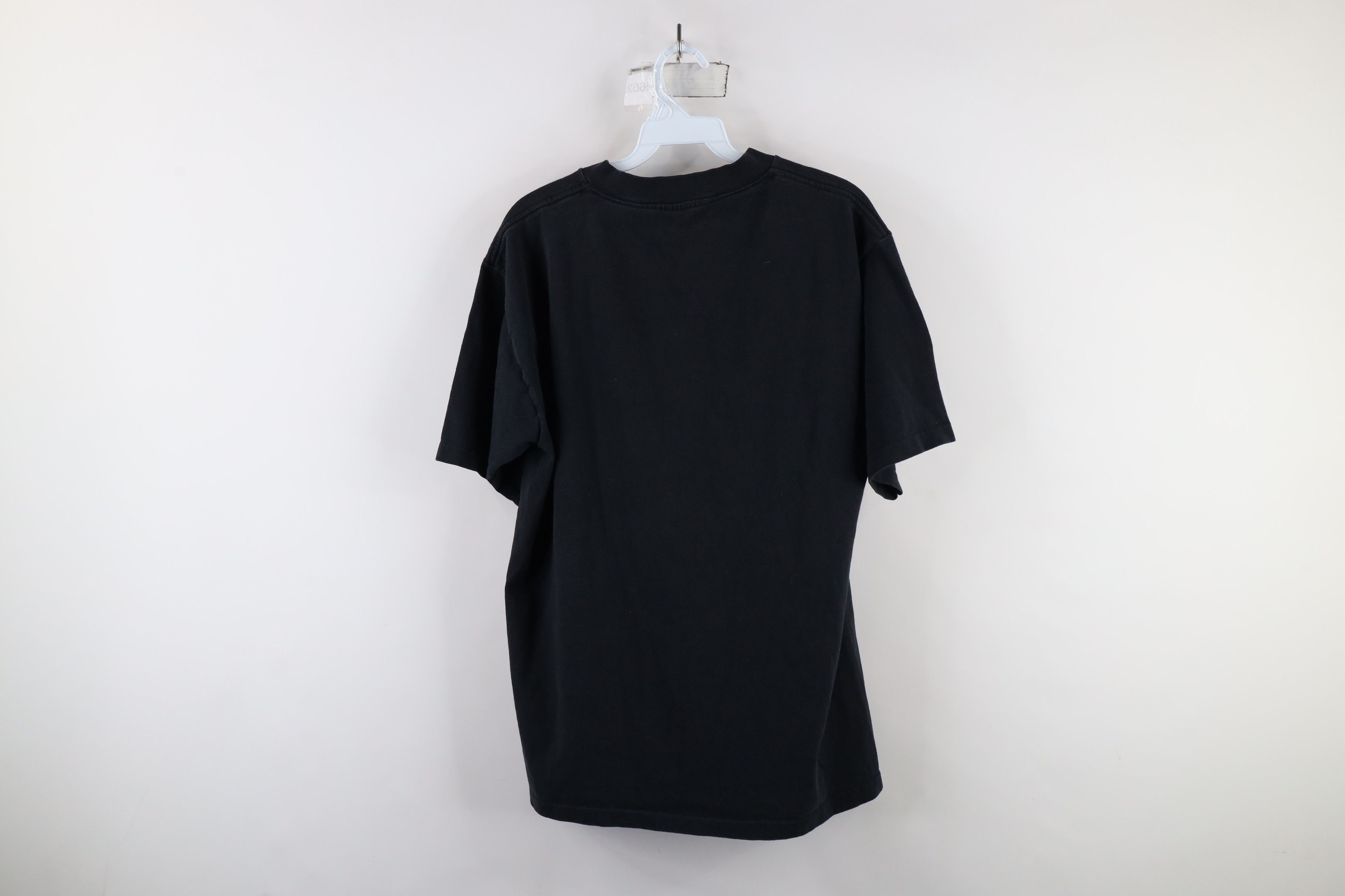 Vintage Vintage 90 Out The Legend Lives On Jeep Motors T-Shirt USA Size US L / EU 52-54 / 3 - 9 Thumbnail