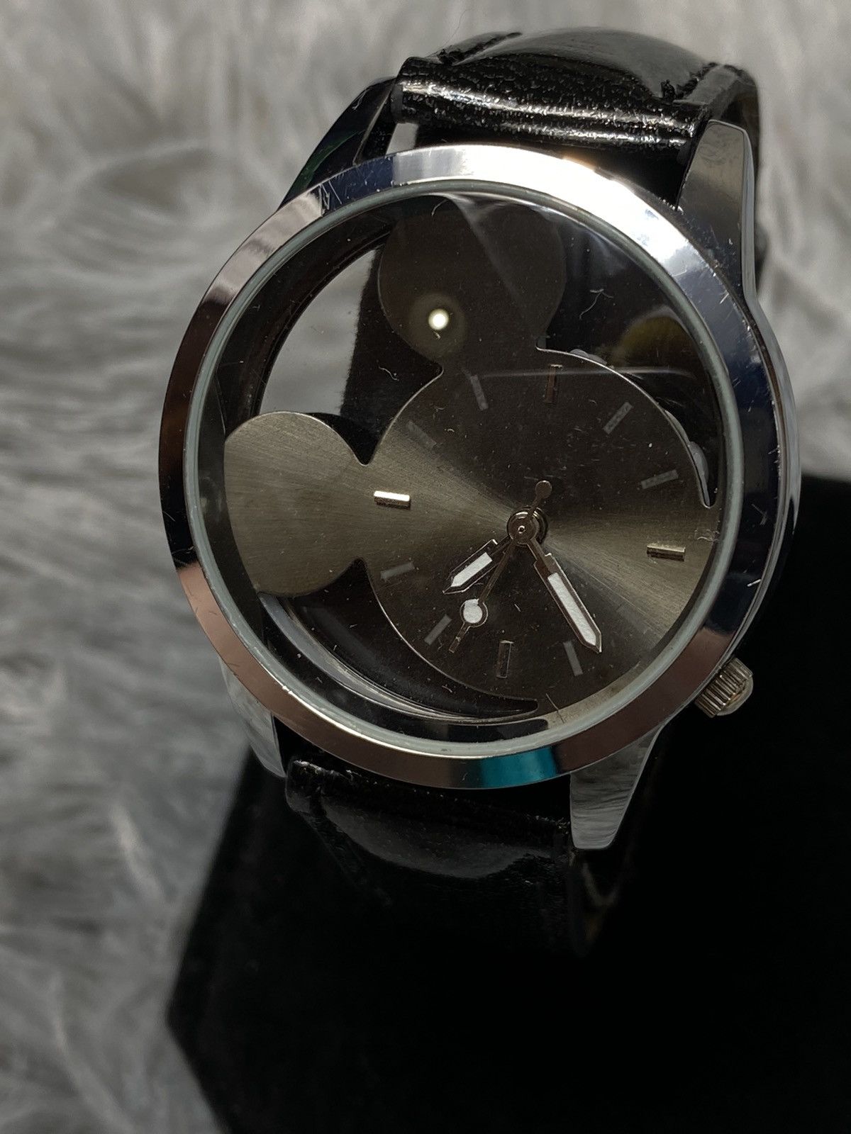 Disney × Japanese Brand × Jewelry Disney Mickey Mouse Wristwatch - Japanese Brand Size ONE SIZE - 2 Thumbnail