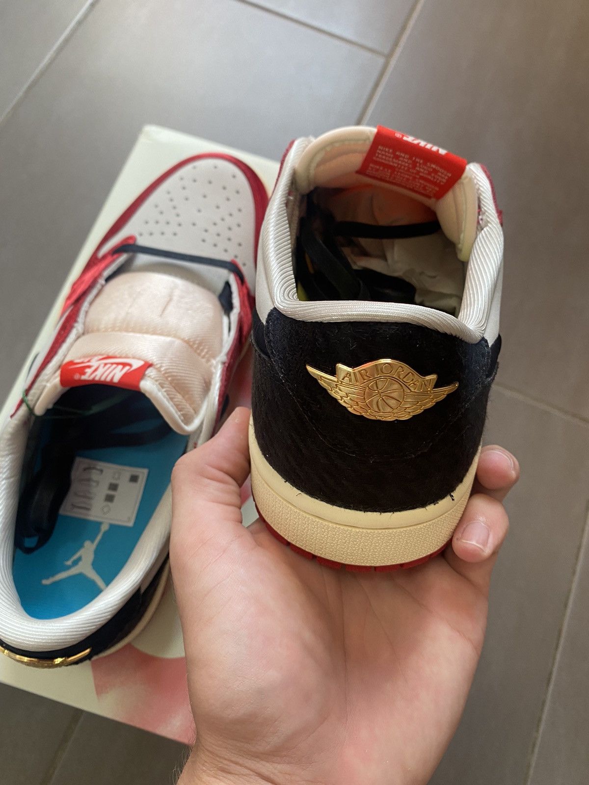Nike jordan 1 low trophy room Size US 10.5 / EU 43-44 - 7 Thumbnail