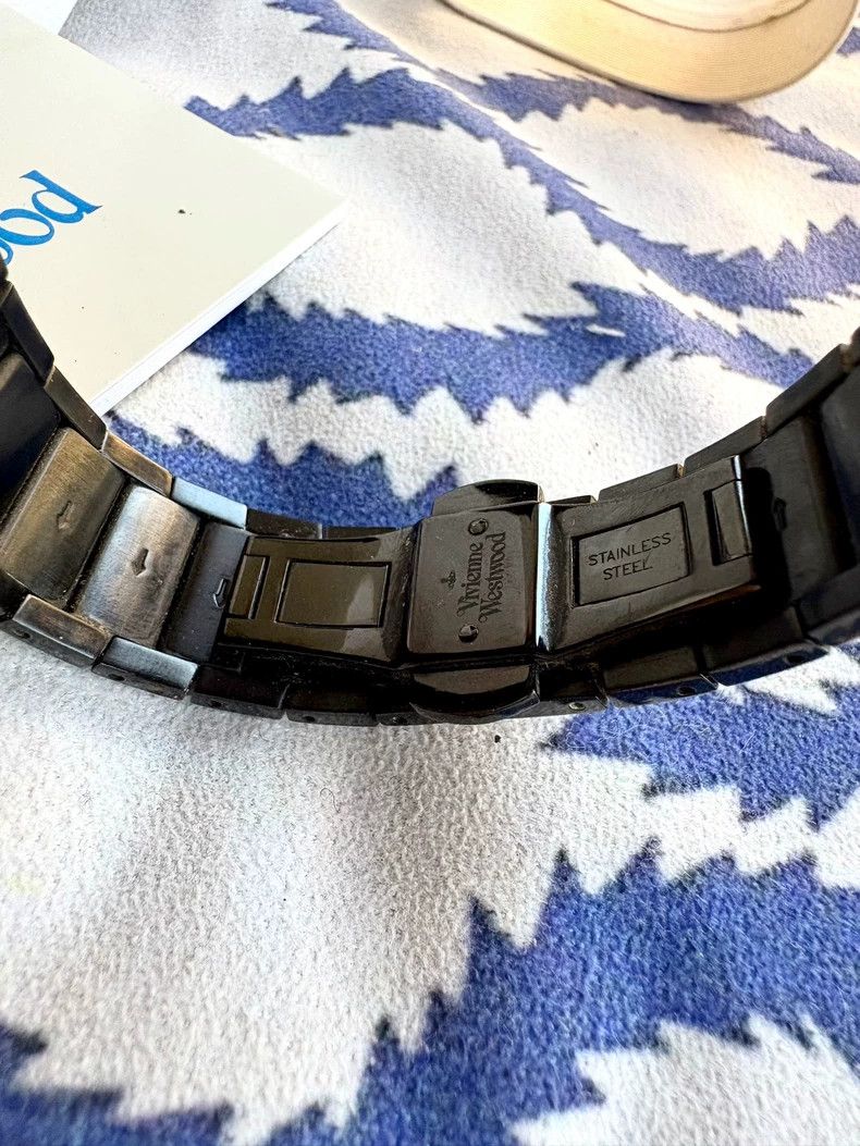 Vivienne Westwood Vivienne Westwood Vintage Black Armor Dragon Spine Watch Size ONE SIZE - 9 Thumbnail