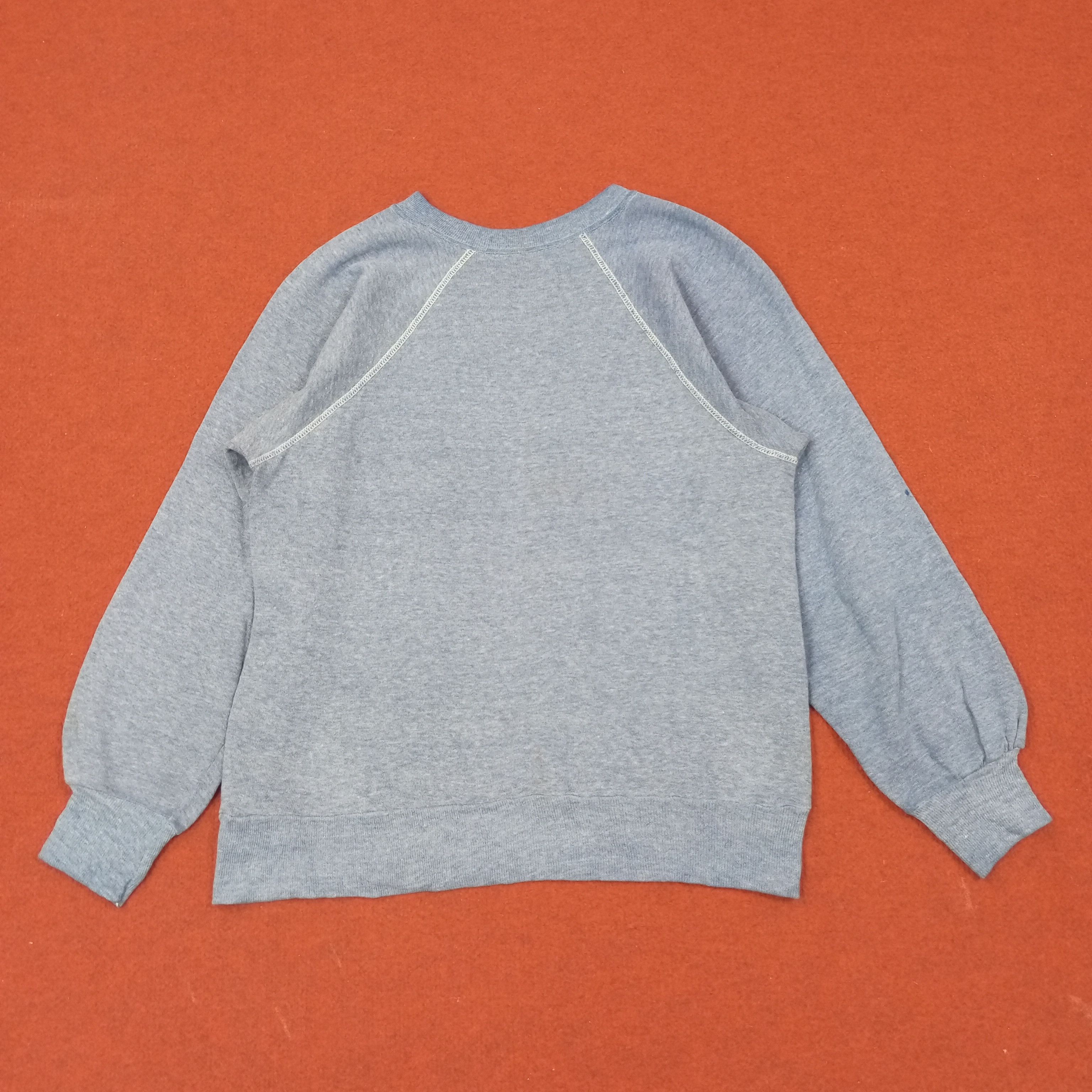 Vintage The Tale Of Peter Rabbit Streetwear Sweatshirt c232n13 Size US S / EU 44-46 / 1 - 3 Thumbnail