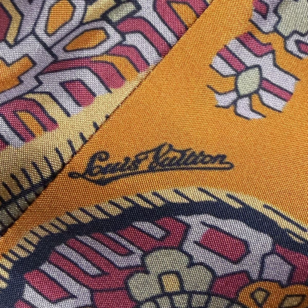 Louis Vuitton Authentic Louis Vuitton Paisley Print Short Sleeve Dress 34 Size XS / US 0-2 / IT 36-38 - 8 Thumbnail
