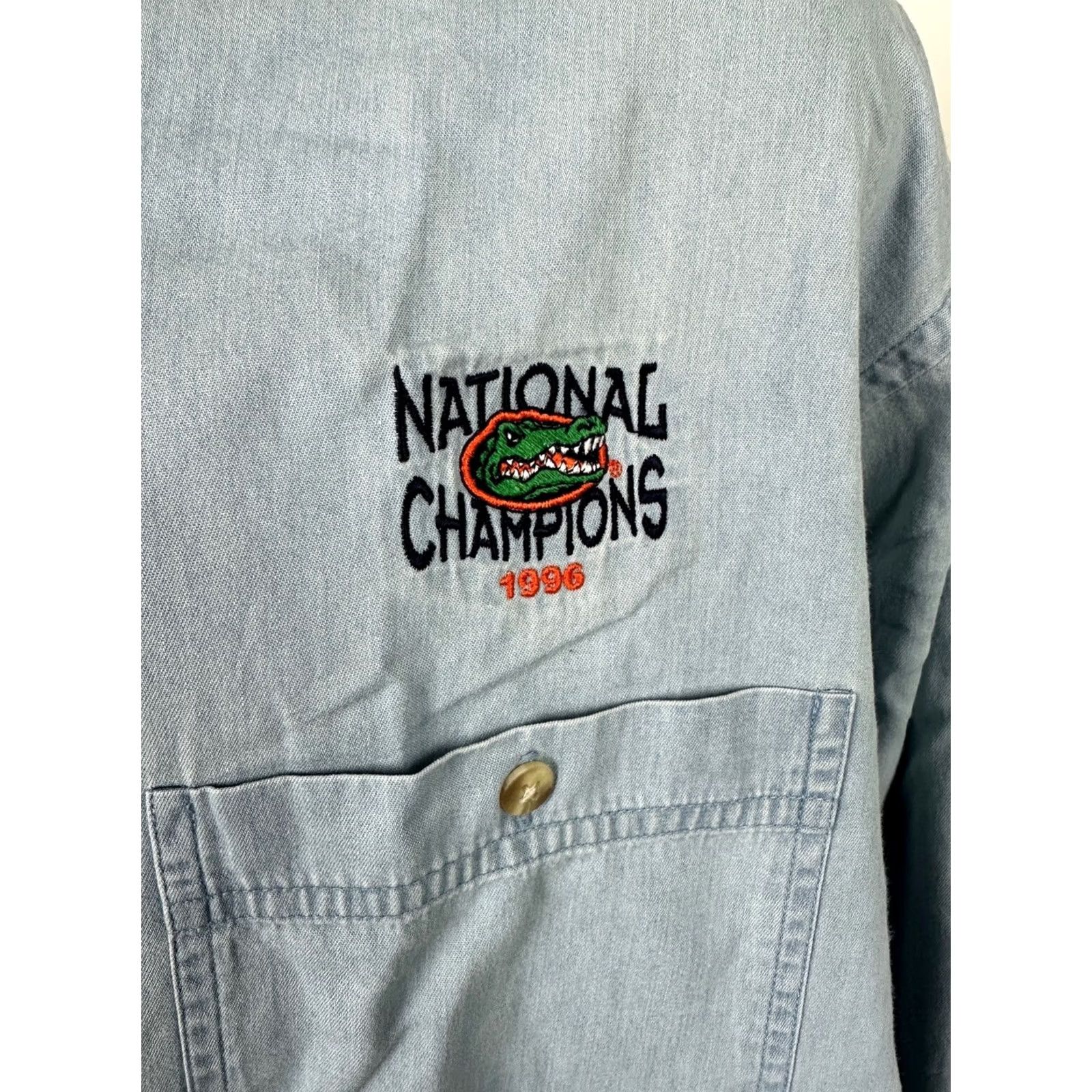 Vintage VINTAGE Florida Gators Shirt Gear for Sports Chambray Band Collar Mens Large Blue 90s College Football Shirt Size US L / EU 52-54 / 3 - 6 Thumbnail