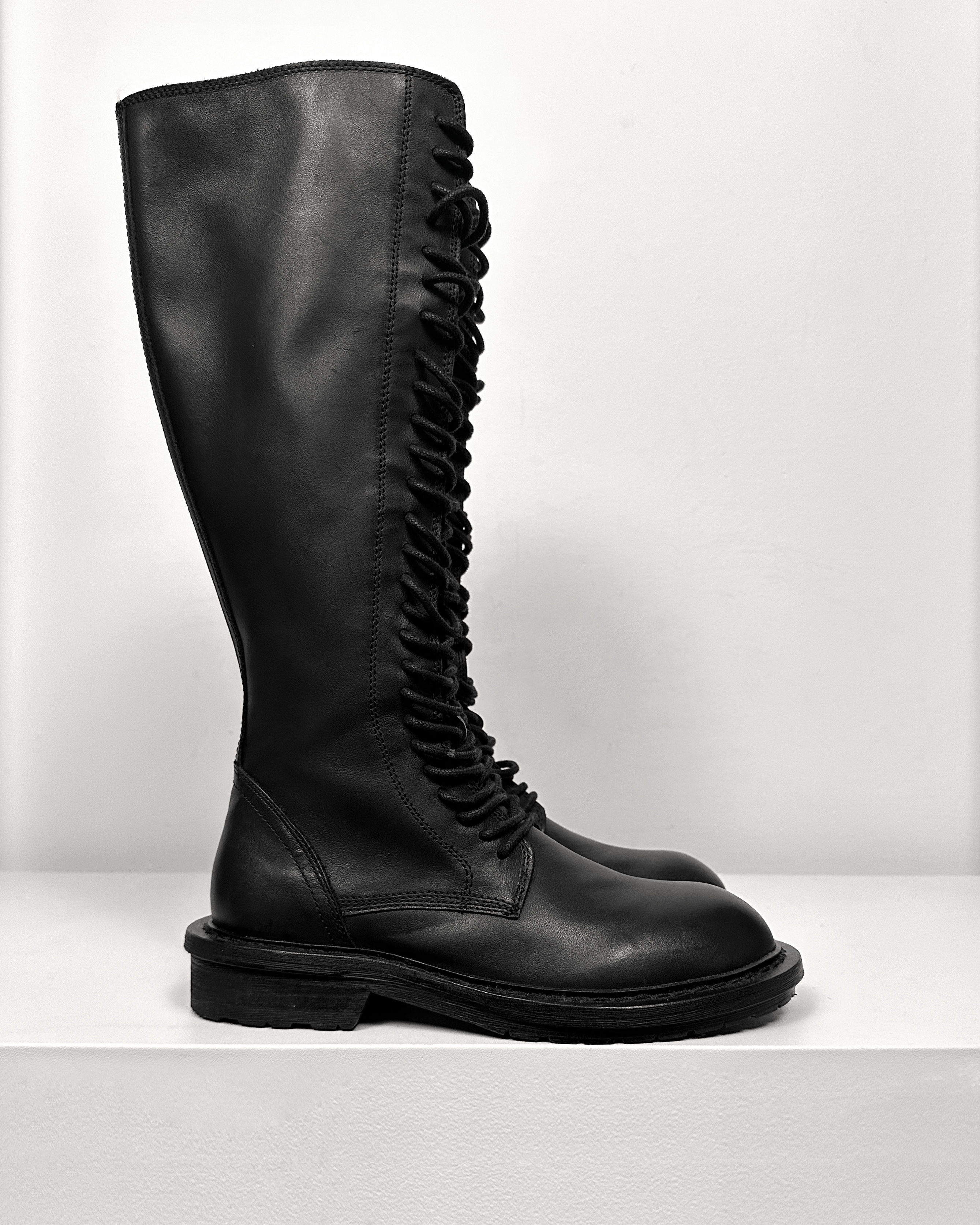 Ann Demeulemeester Ann Demeulemeester Knee High Lace Up Boots Size US 5 / IT 35 - 3 Thumbnail