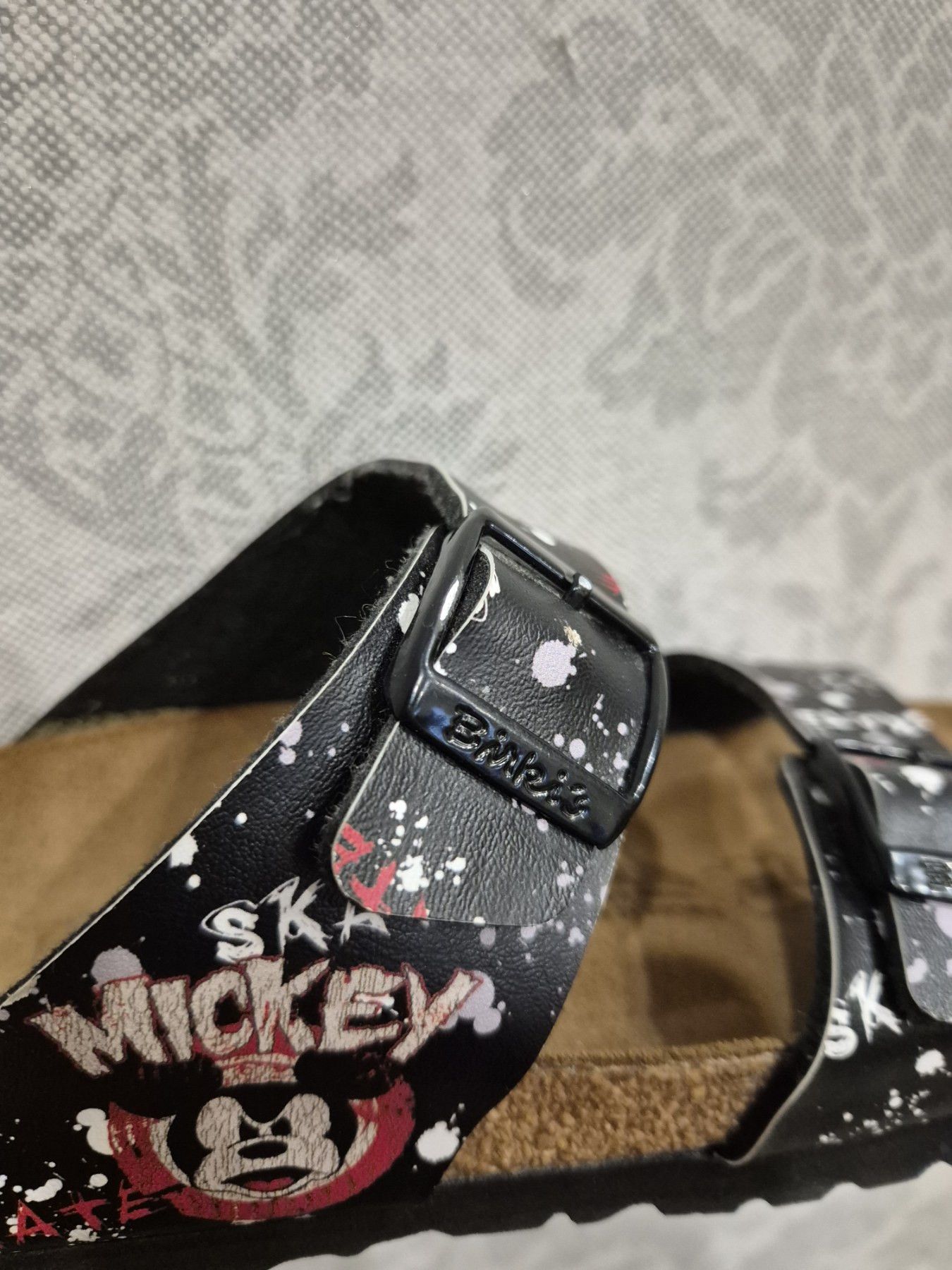 Birkenstock Birkenstock Tofino Mickey BIRKI'S DISNEY Sandals Size US 7 / IT 37 - 3 Thumbnail