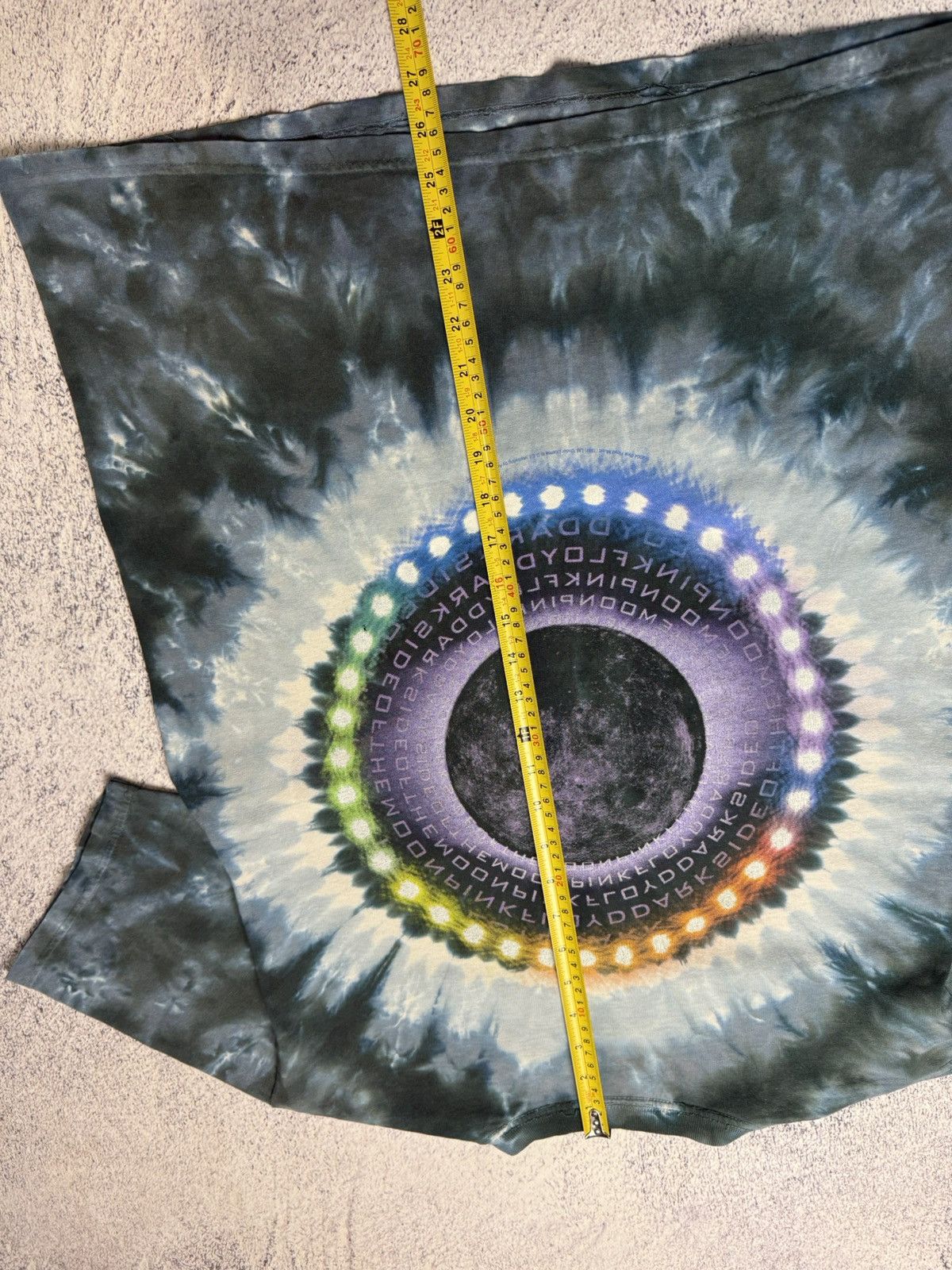 Pink Floyd Vintage Pink Floyd Dark Side of The Moon Tie Dye T shirt Size US M / EU 48-50 / 2 - 21 Thumbnail