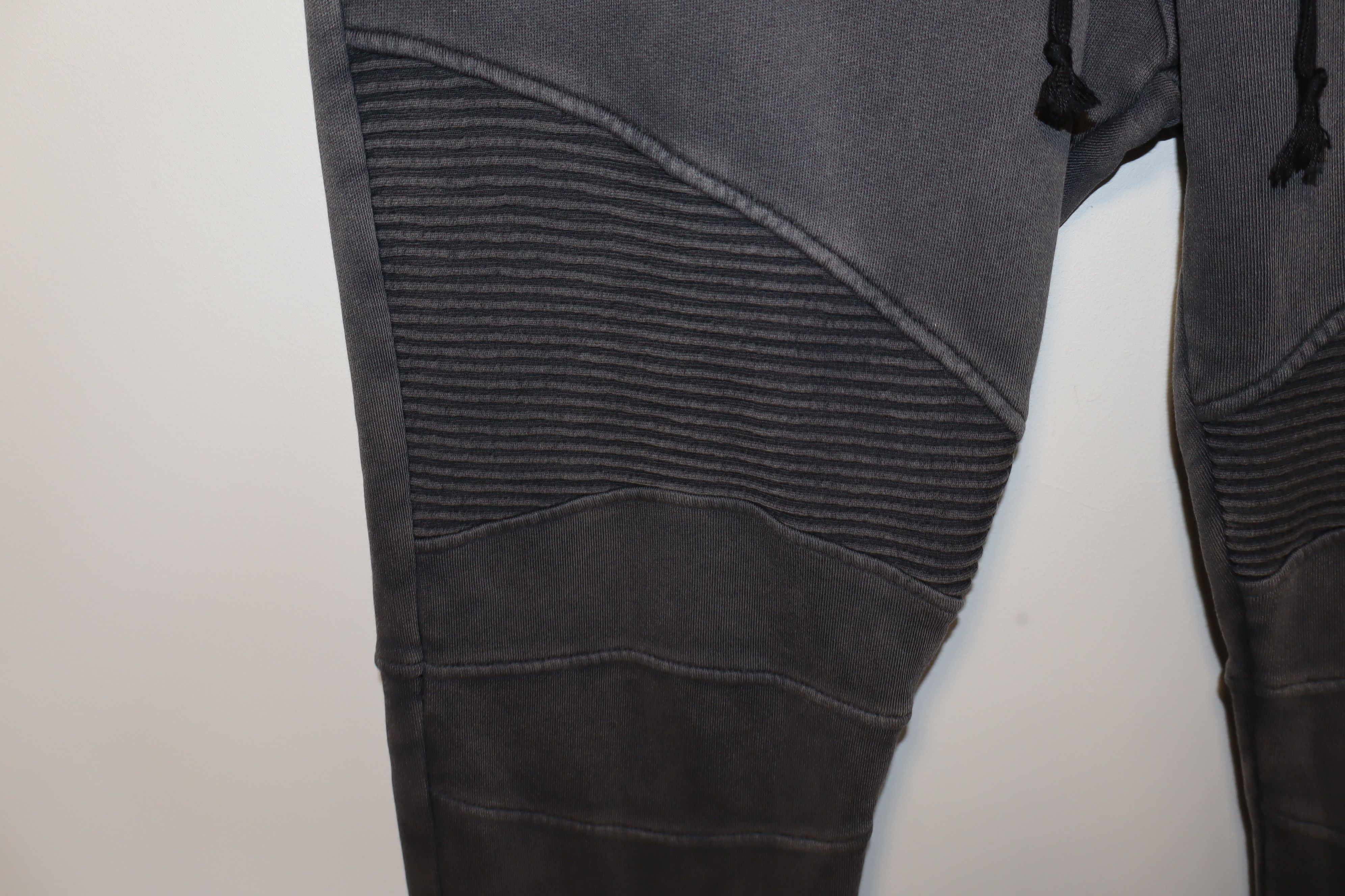 Balmain istressed biker sweatpants Size US 34 / EU 50 - 5 Thumbnail