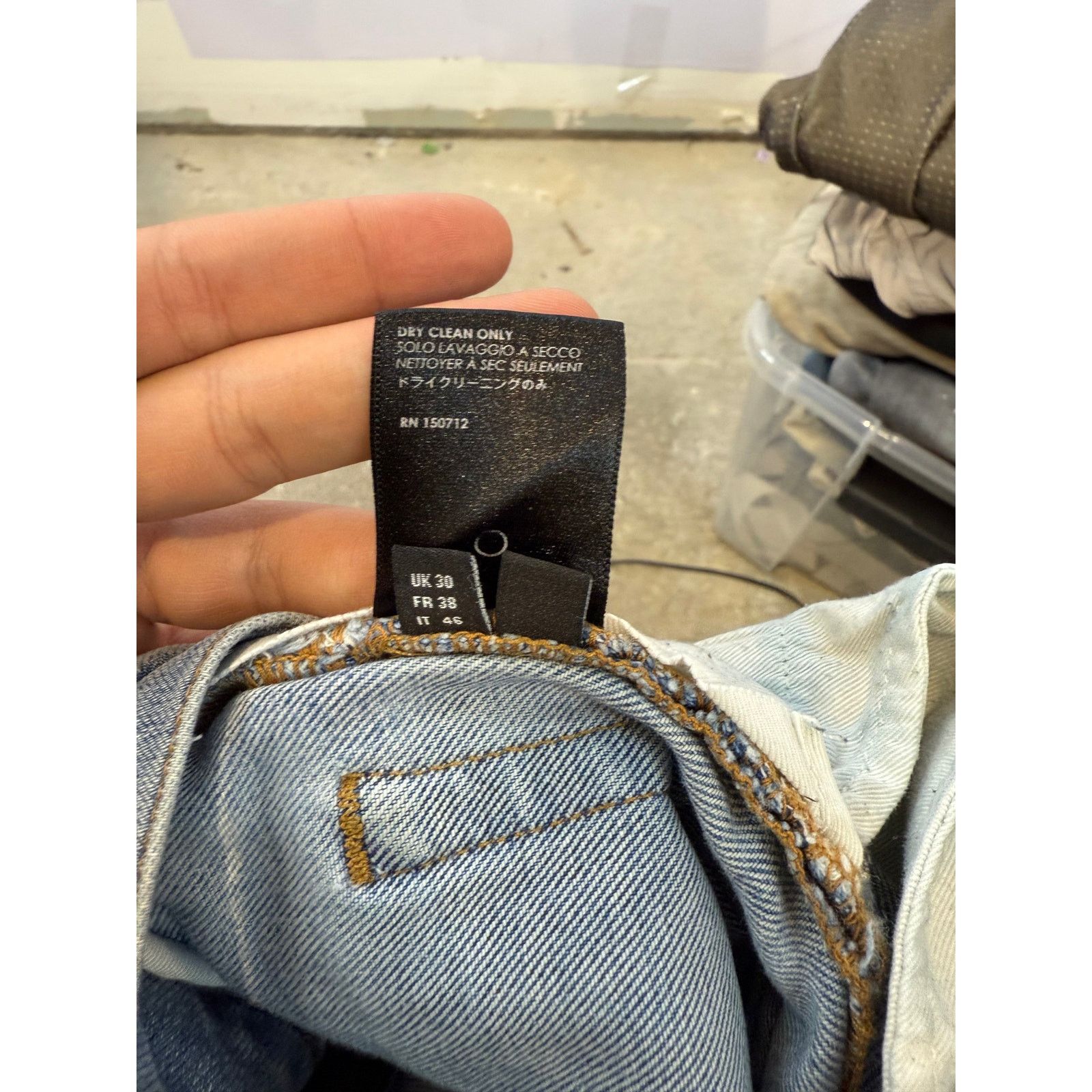 Amiri Amiri Jeans Light Wash Ripped Used 30 Size US 30 / EU 46 - 5 Thumbnail