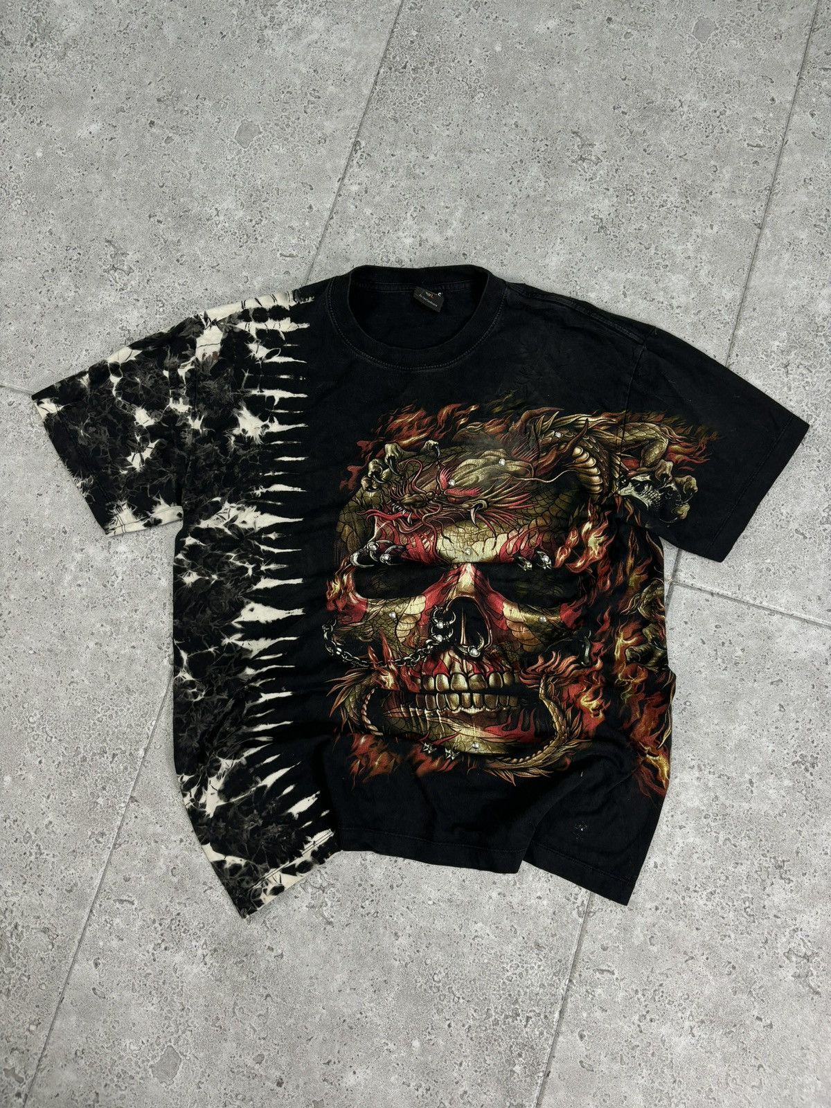 Japanese Brand × Vintage Japanese Manga Creepy Silent Devil T-Shirt Graphic Tees Size US L / EU 52-54 / 3 - 1 Thumbnail