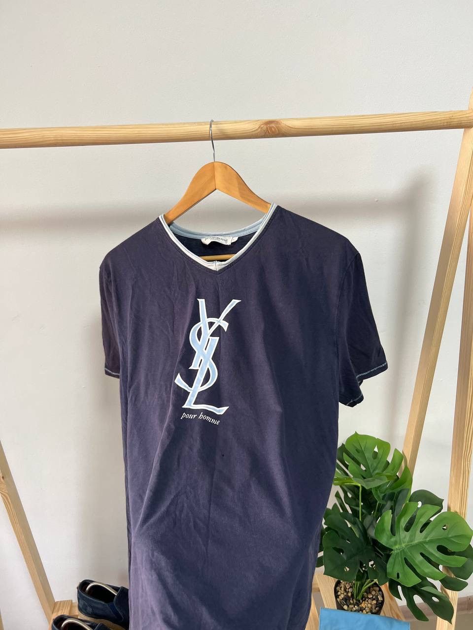 Vintage × Yves Saint Laurent Yves Saint Laurent V neck tee t-shirt vintage big logo ysl L Size US L / EU 52-54 / 3 - 9 Thumbnail