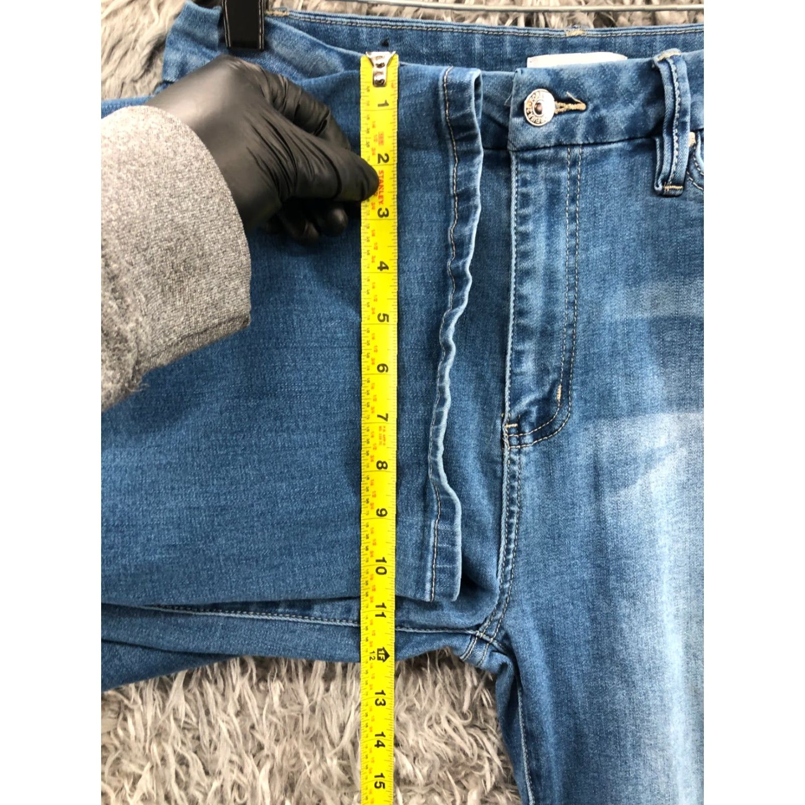 Forever 21 FOREVER 21 Jeans Flared Womens Medium Wash Blue 30 Regular 5-Pocket Denim Cotton Zip Button Belt Loops Inseam 31 Size 30" / US 8 / IT 44 - 4 Thumbnail