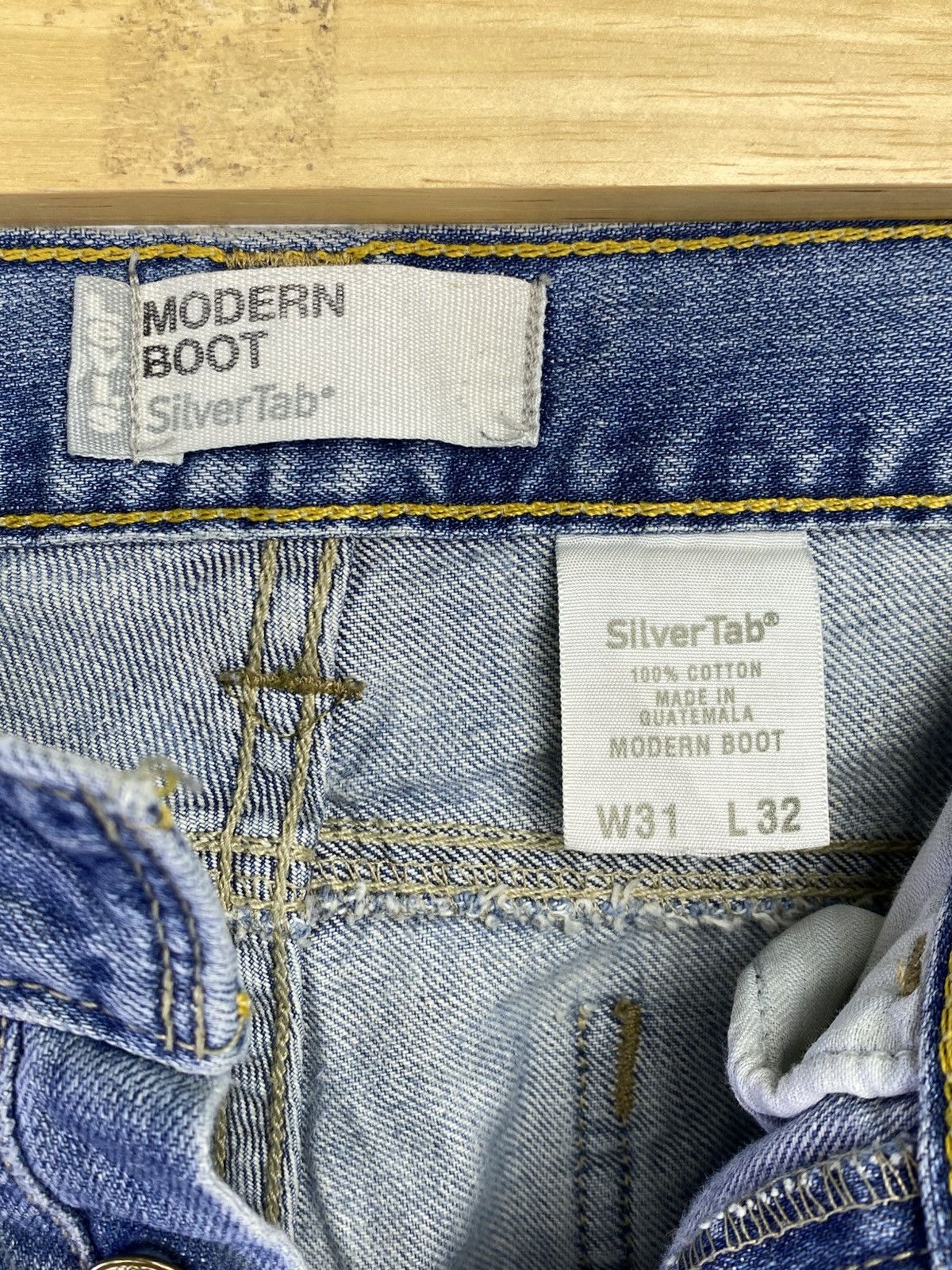 Levi's Levi’s SilverTab Modern Boot Cut Jeans Vintage Style Denim Size US 30 / EU 46 - 7 Thumbnail