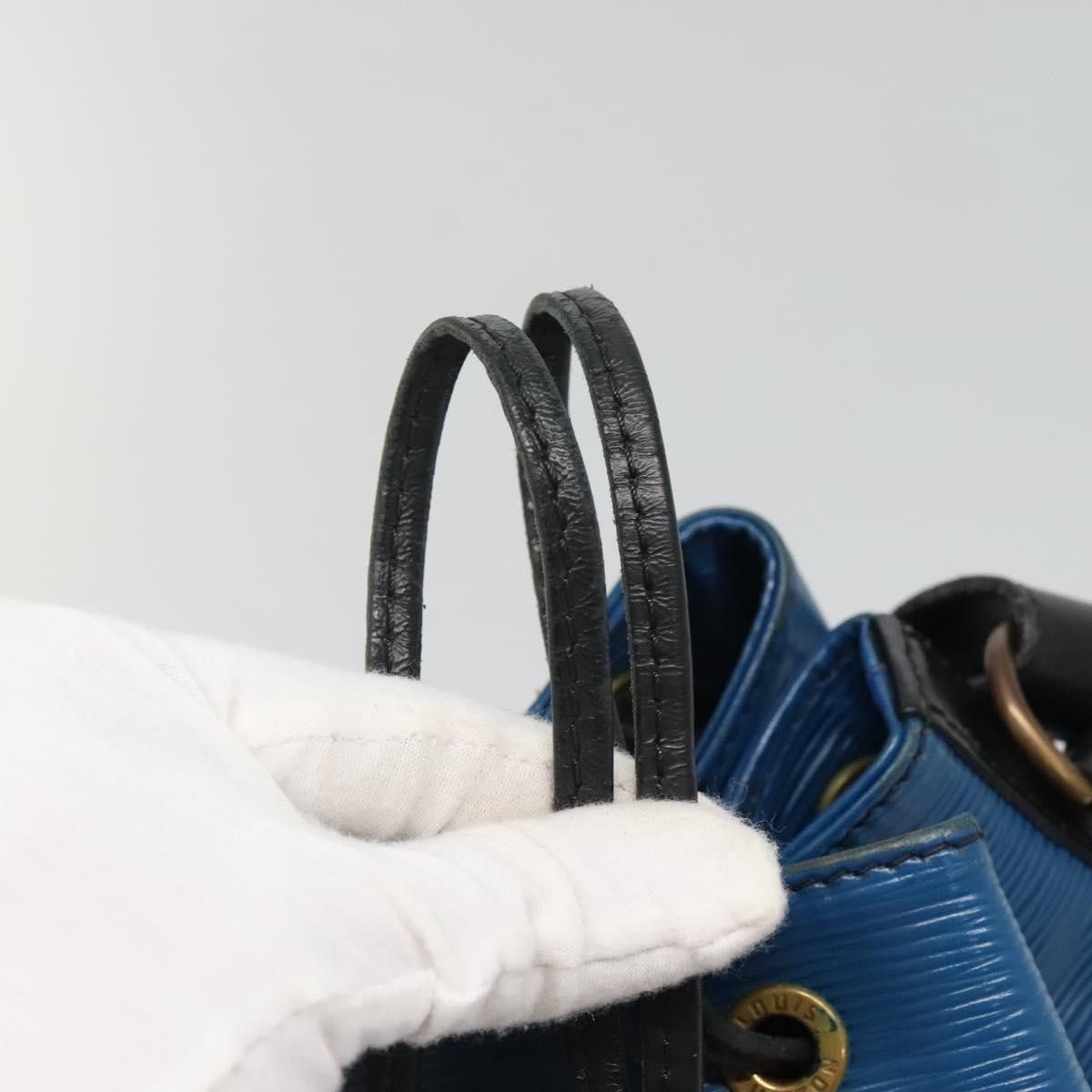 Louis Vuitton LOUIS VUITTON Epi Petit Noe Shoulder Bag Bicolor Black Blue Size ONE SIZE - 10 Thumbnail