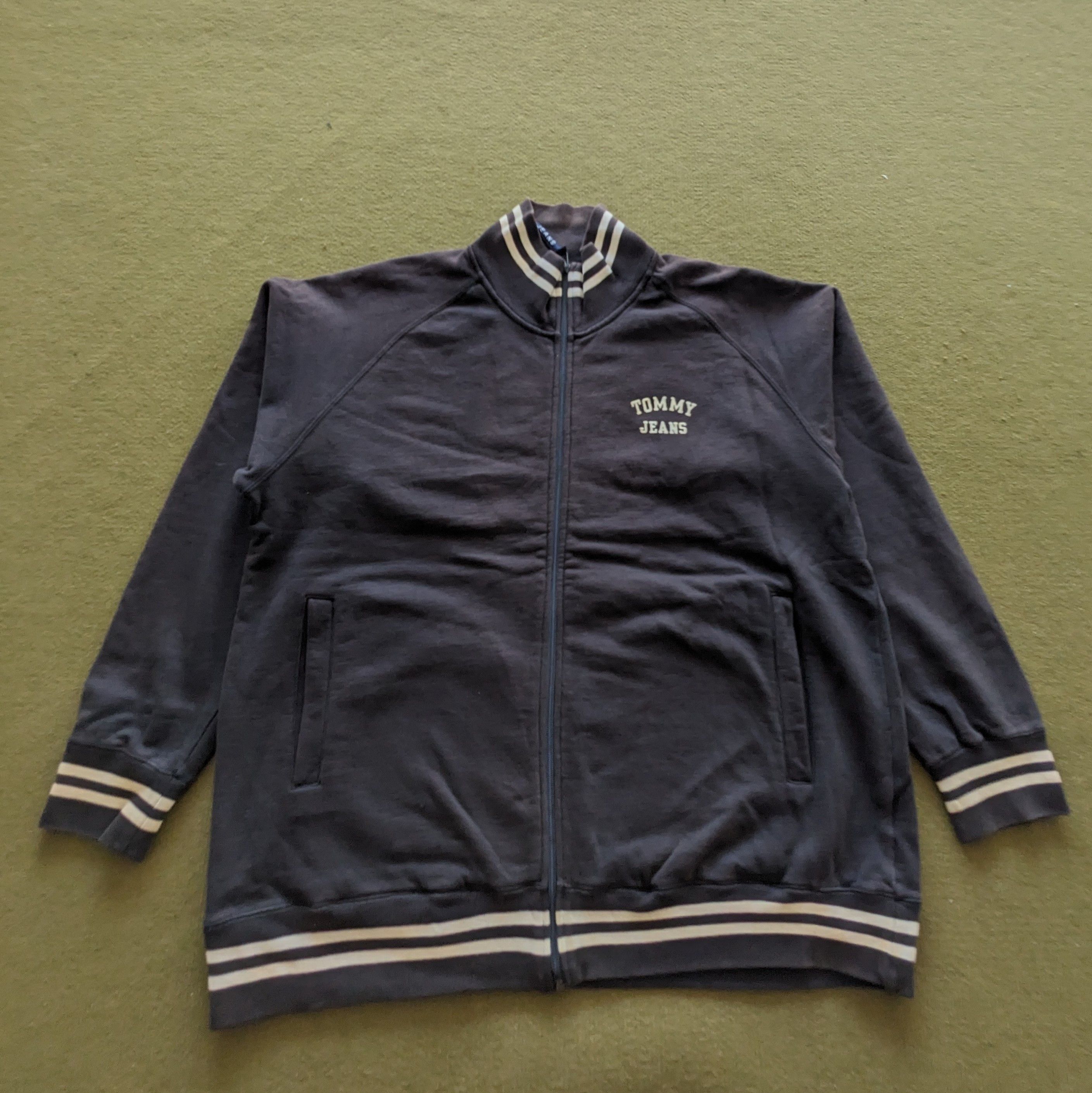 Tommy Hilfiger Vintage TOMMY HILFIGER Zipper Sweatshirt Jacket Size US XL / EU 56 / 4 - 2 Thumbnail