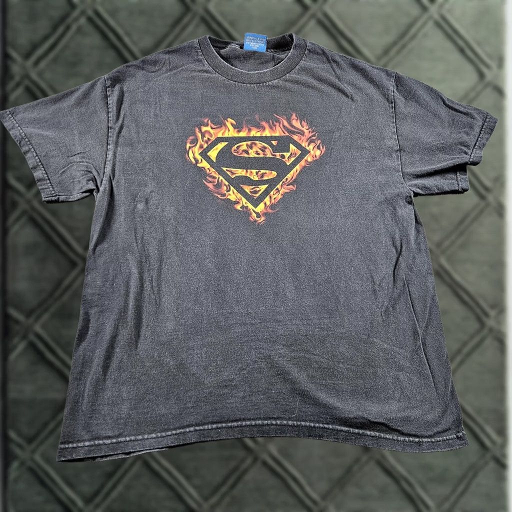 Logo 7 Superman Shirt Mens Large Black Flaming Logo Graphic Tee Superhero Shield Size US L / EU 52-54 / 3 - 1 Thumbnail