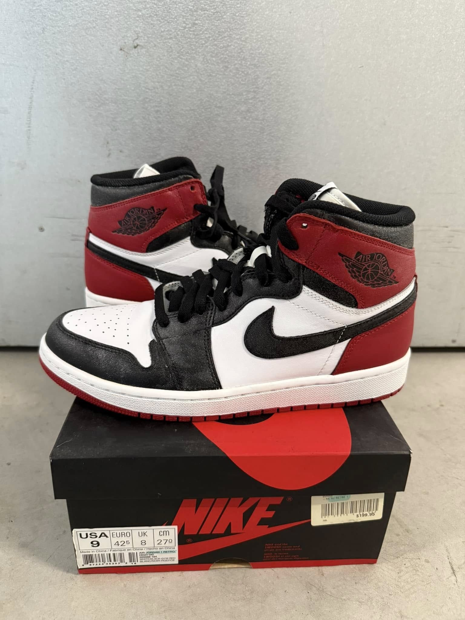 Jordan Brand Air Jordan 1 Black toe 2013 US9 Size US 9 / EU 42 - 1 Thumbnail