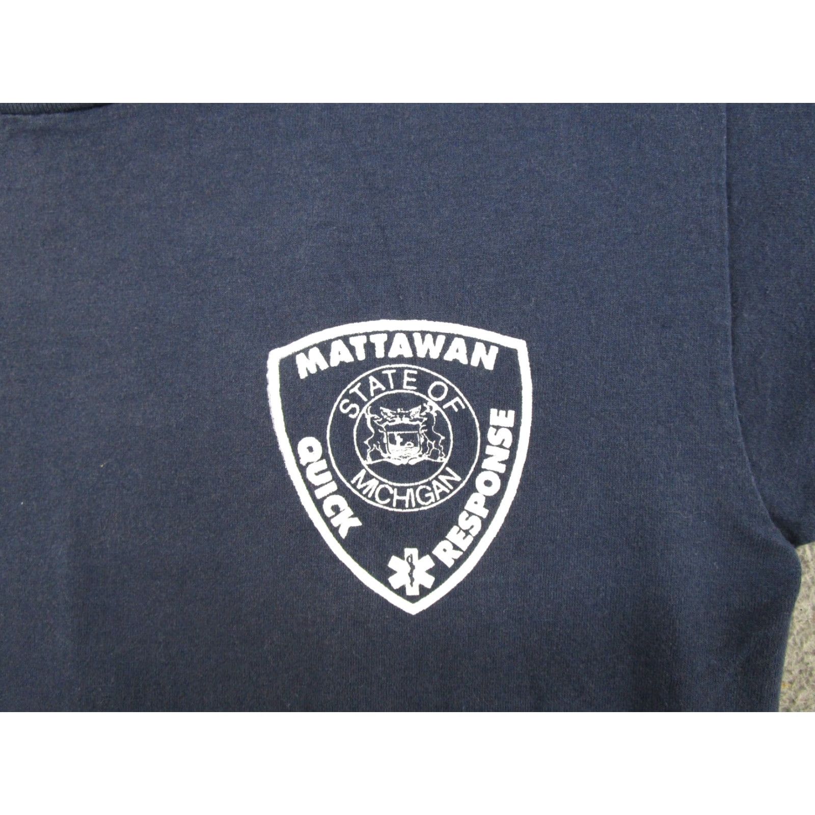 Fruit Of The Loom VINTAGE Fruit of the Loom State of Michigan Emergency Response Team Mattawan M Short Sleeve Cotton T-Shirt Blue Single Stitch Mens Shirt Size US M / EU 48-50 / 2 - 2 Thumbnail