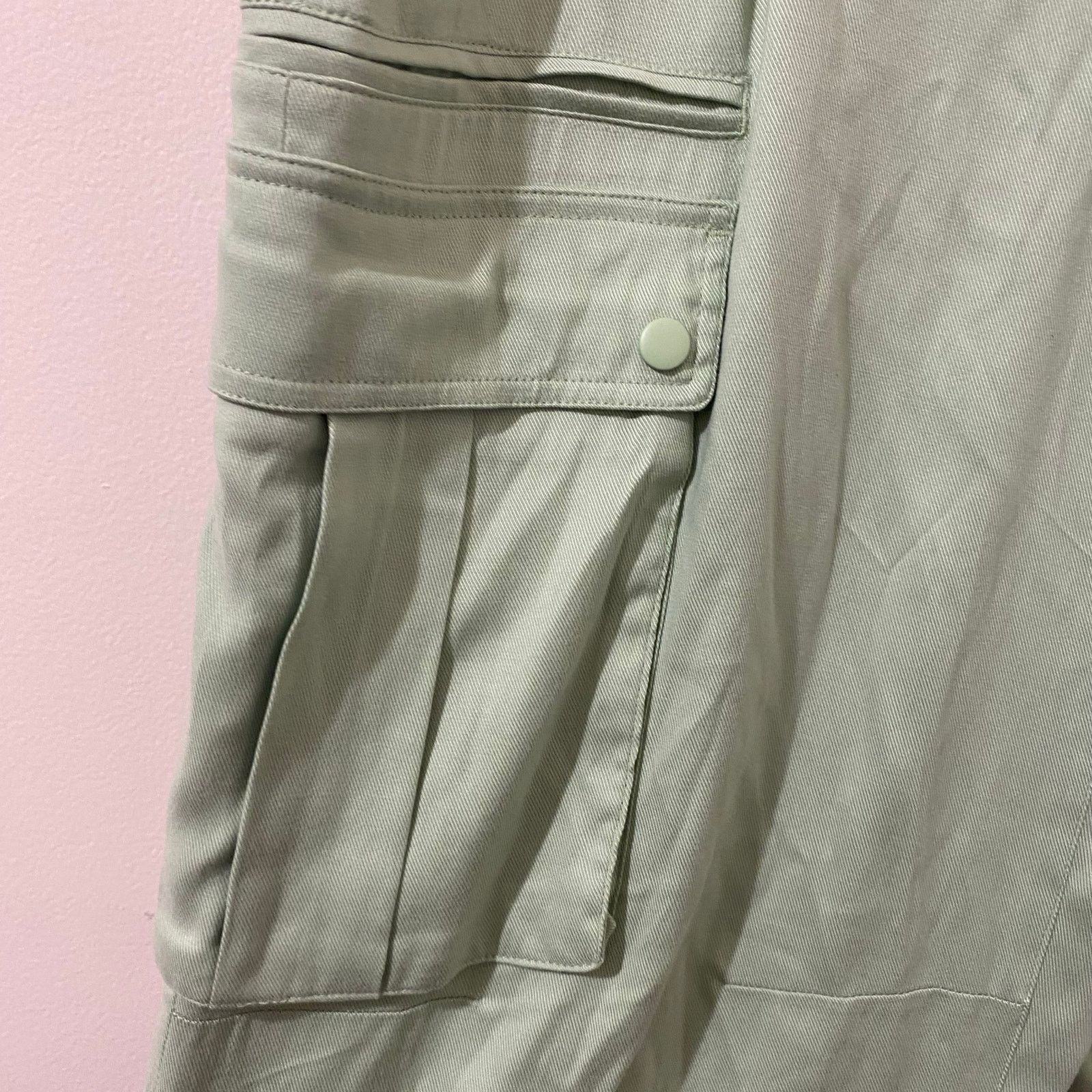 Alice + Olivia Alice + Olivia Joette Cargo Wide Leg Pants Seamoss Green NWT Size 34" / US 12 / IT 48 - 4 Thumbnail
